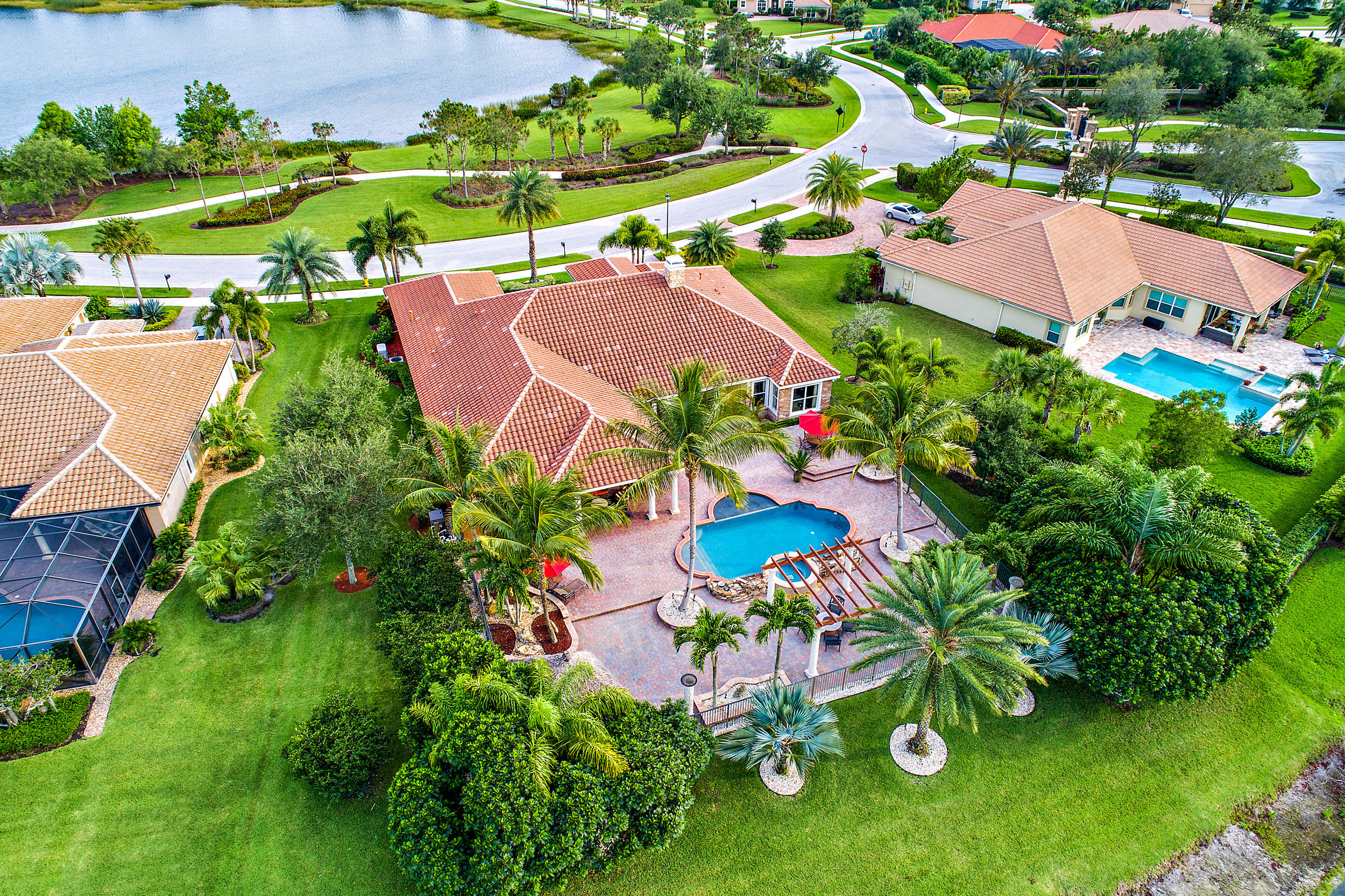 TRES BELLE - Residential