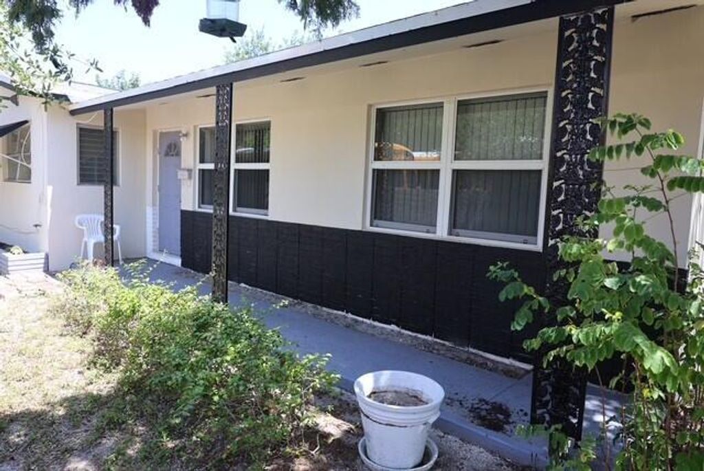 Photo of 1454 NE 2nd Court, Boca Raton, FL 33432 (MLS # R11090939)