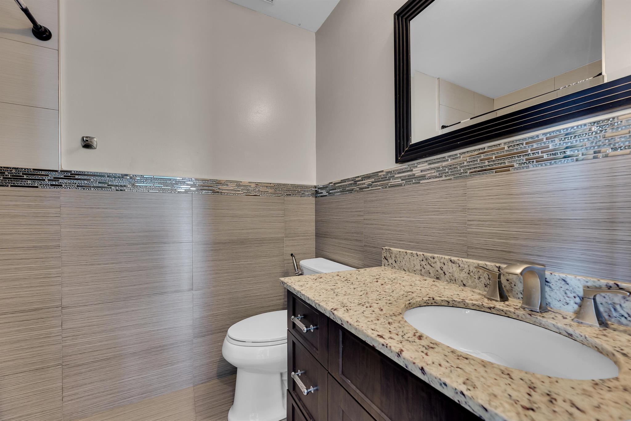 PEMBROKE LAKES SOUTH - Residential