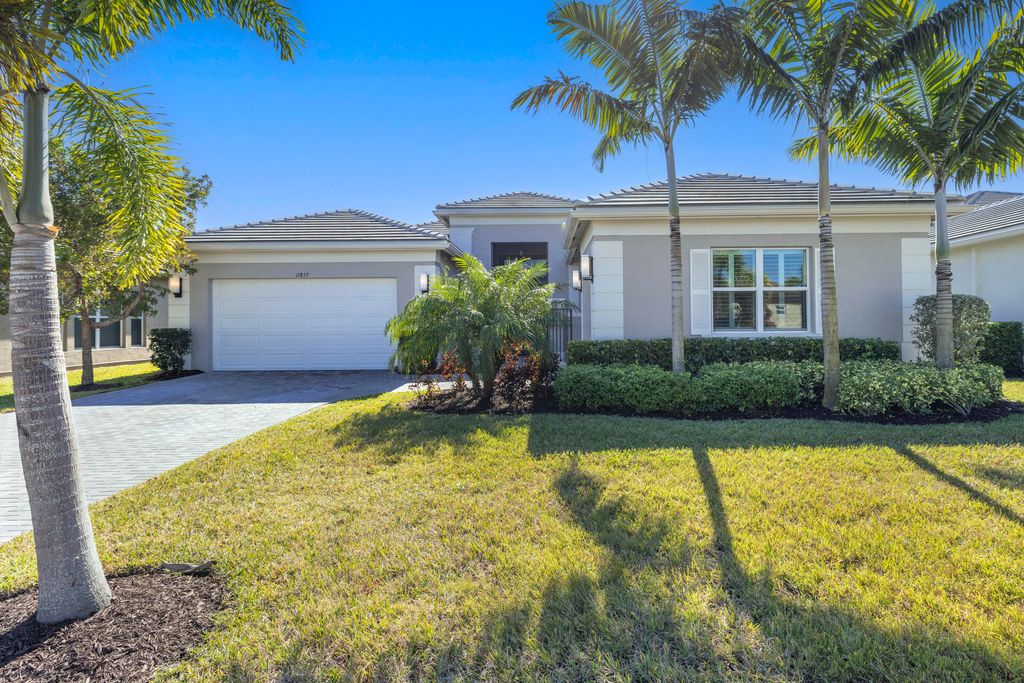 Photo of 11857 SW Sailfish Isles Way, Port Saint Lucie, FL 34987 (MLS # R11053249)