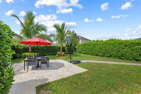 A home in Loxahatchee