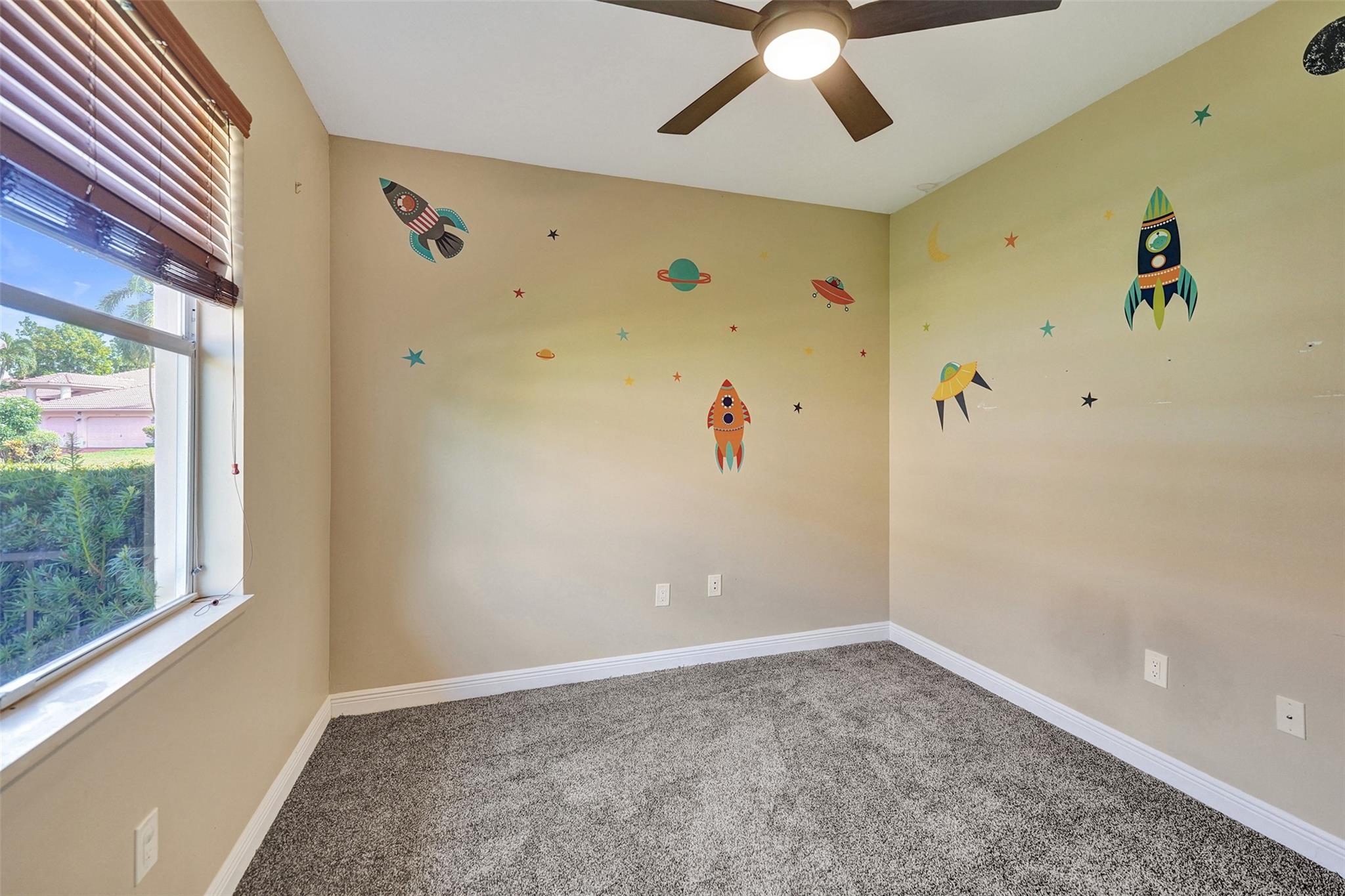 Kensington 146-39 B - Residential