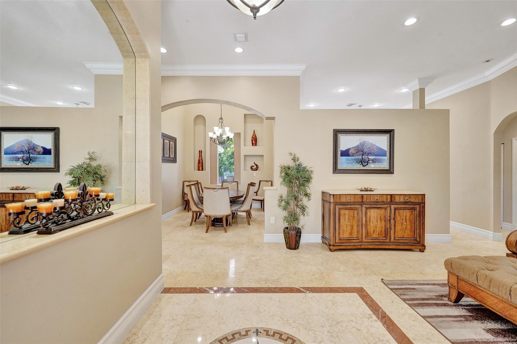 Kensington 146-39 B - Residential