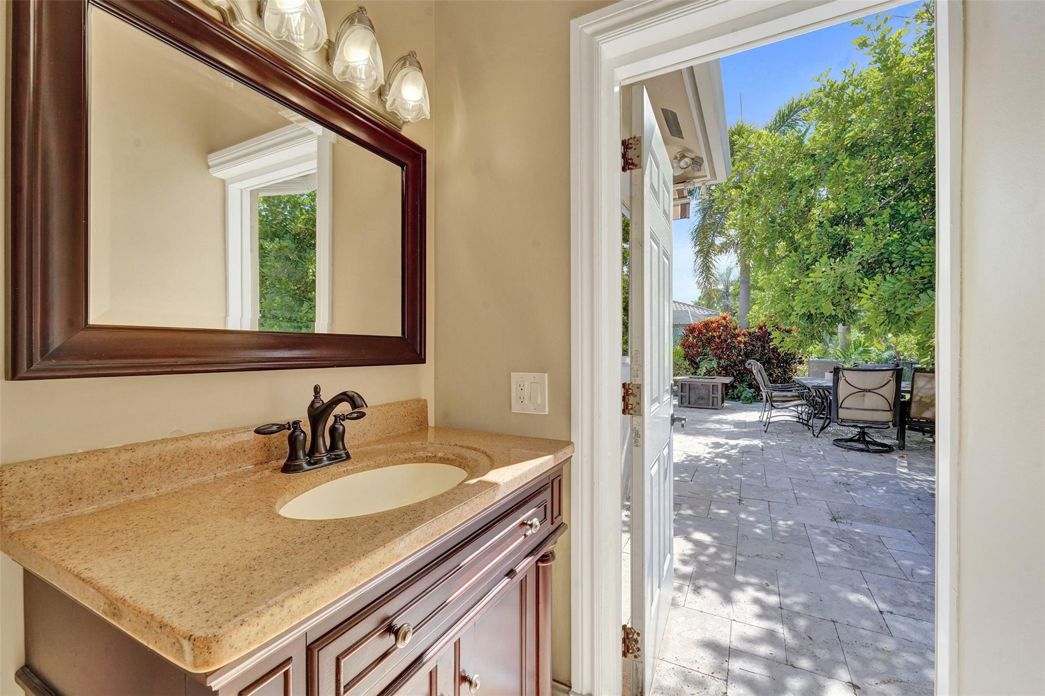 Kensington 146-39 B - Residential
