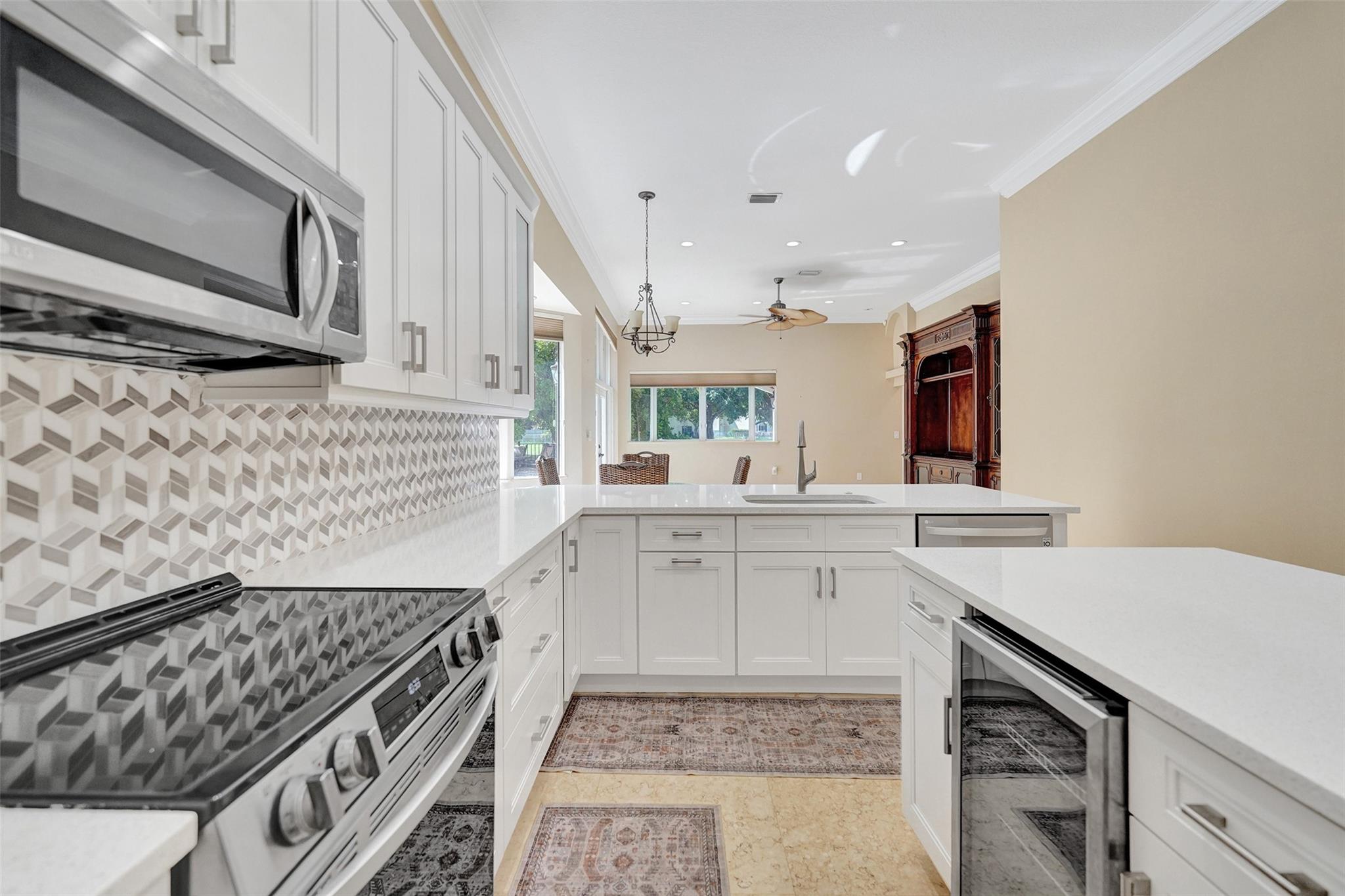 Kensington 146-39 B - Residential