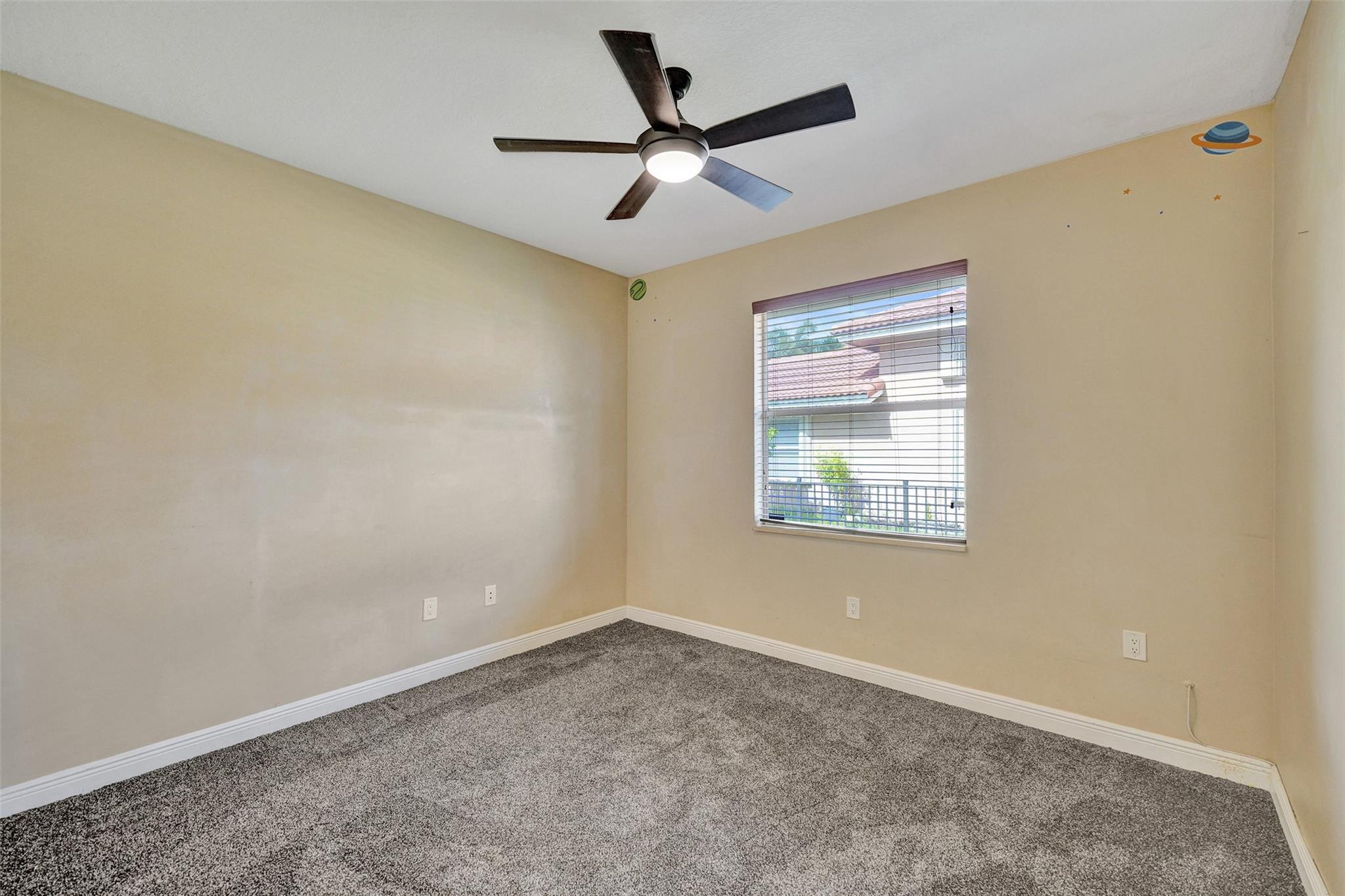 Kensington 146-39 B - Residential