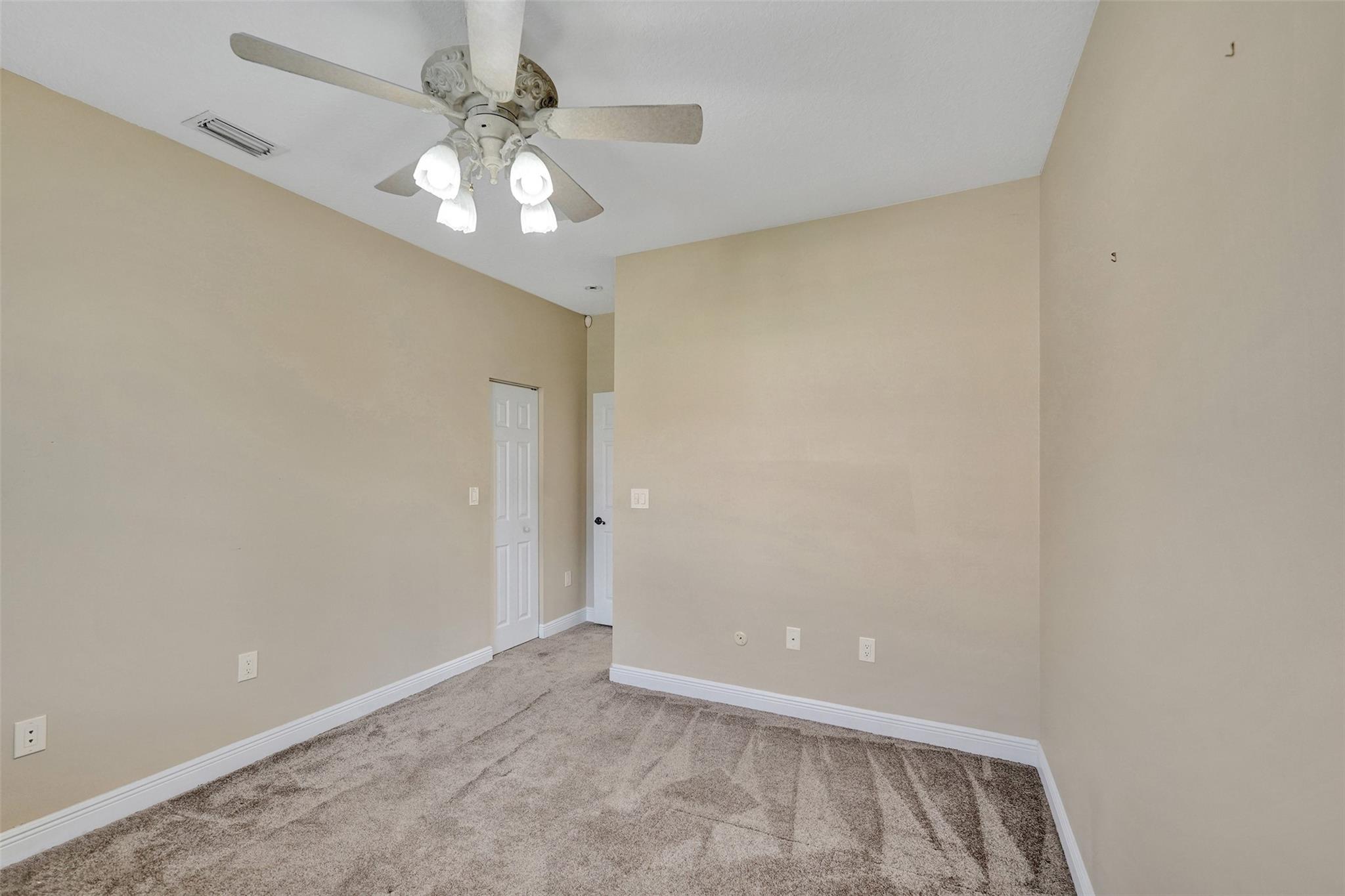 Kensington 146-39 B - Residential