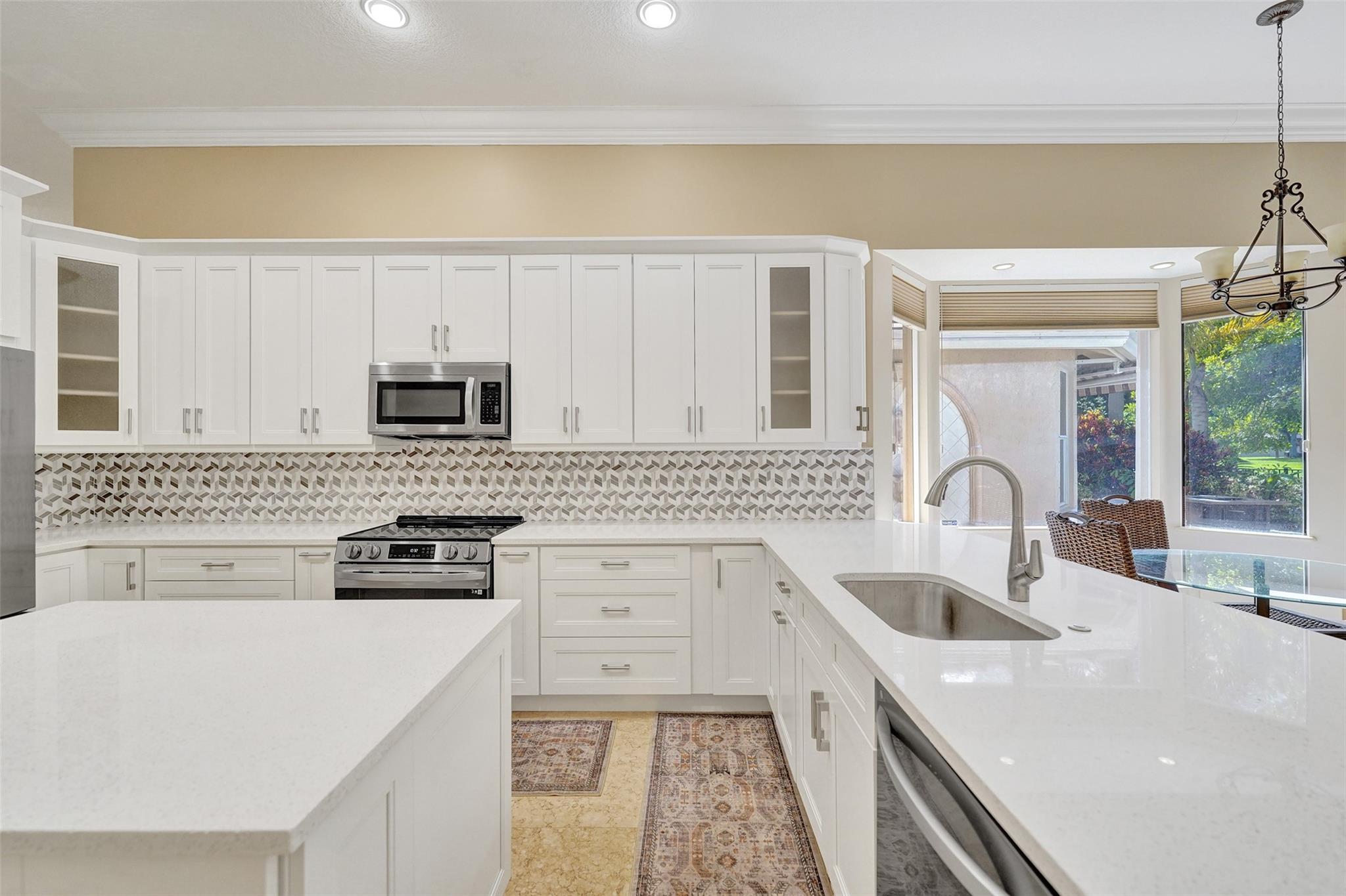 Kensington 146-39 B - Residential