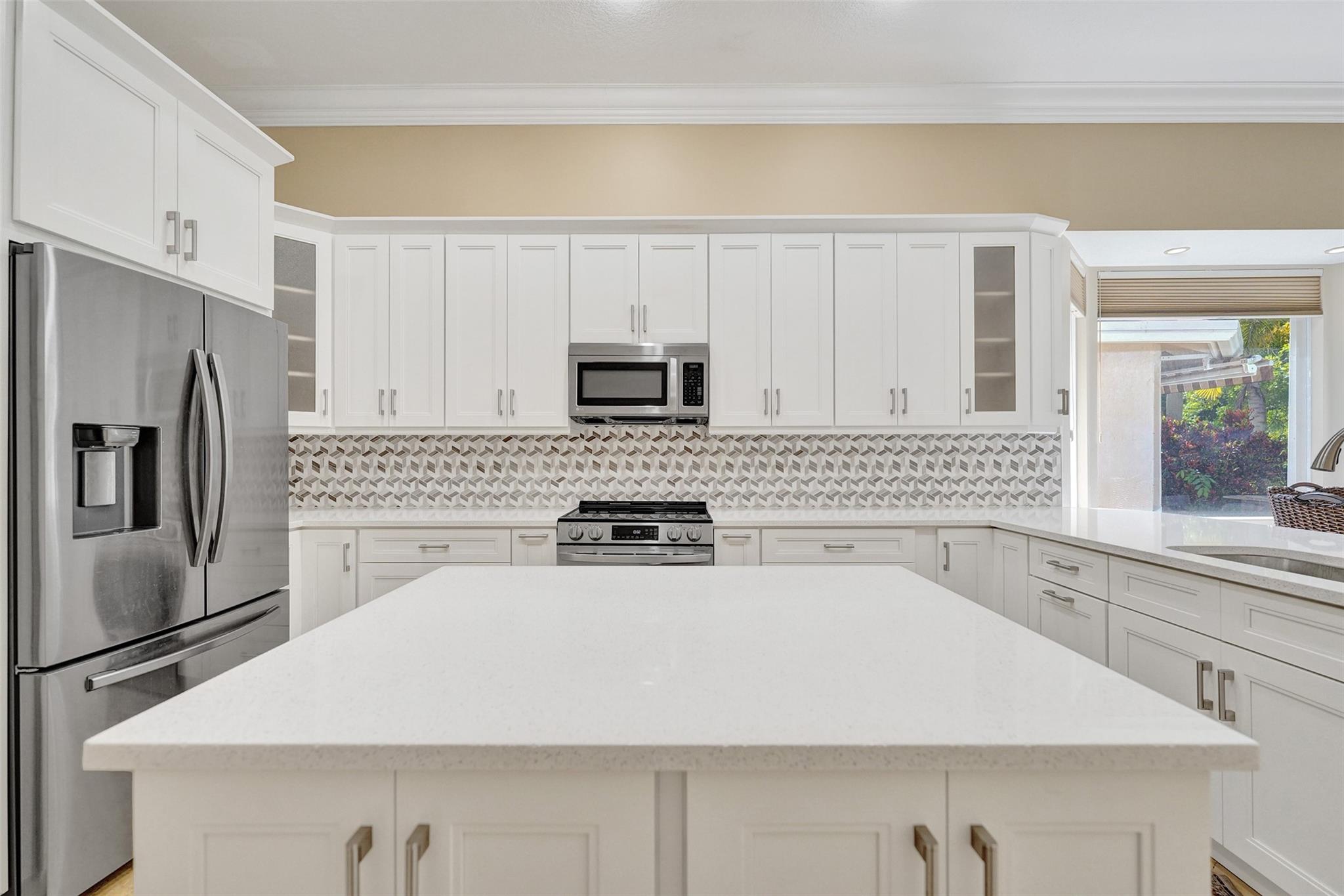 Kensington 146-39 B - Residential