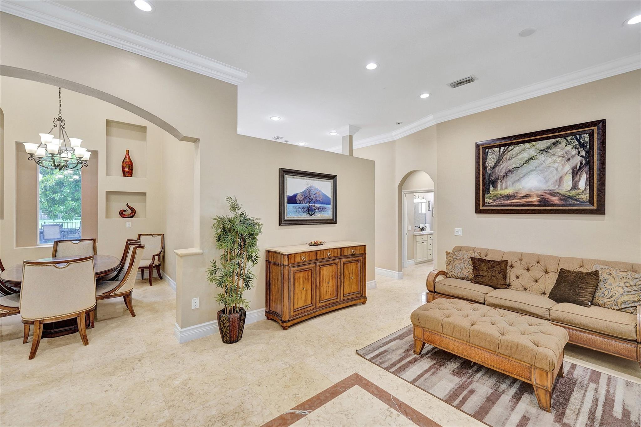 Kensington 146-39 B - Residential