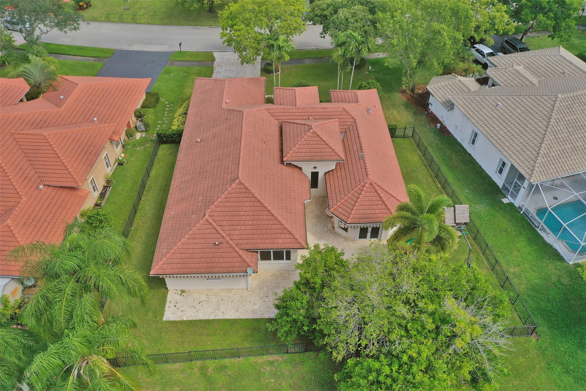 Kensington 146-39 B - Residential