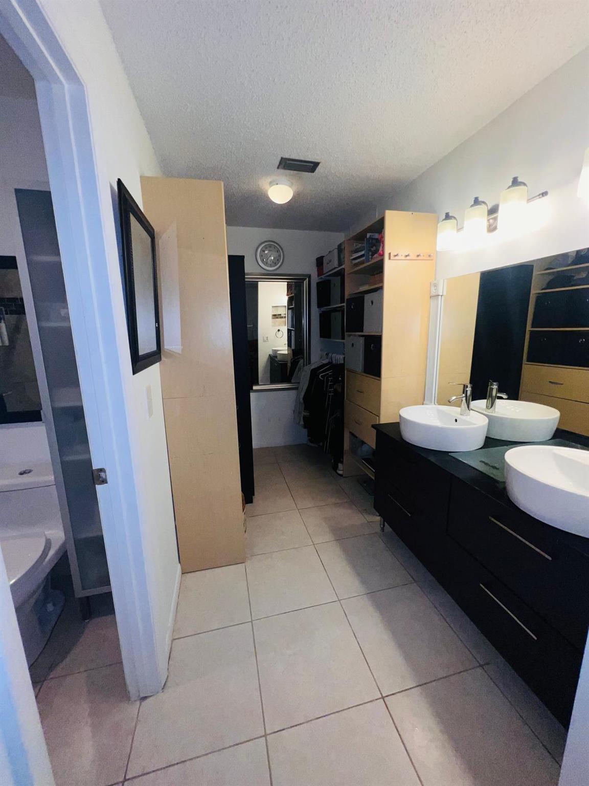 TARTAN COCONUT CREEK PHAS - Residential