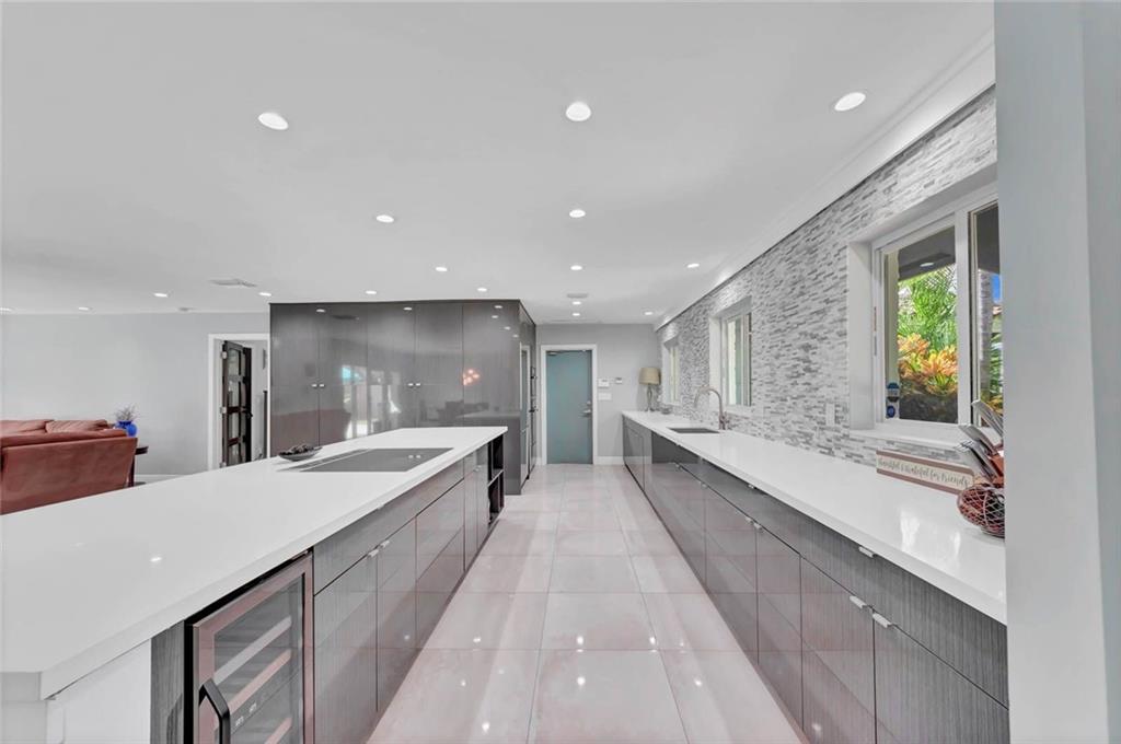 Coral Ridge Country Club - Residential