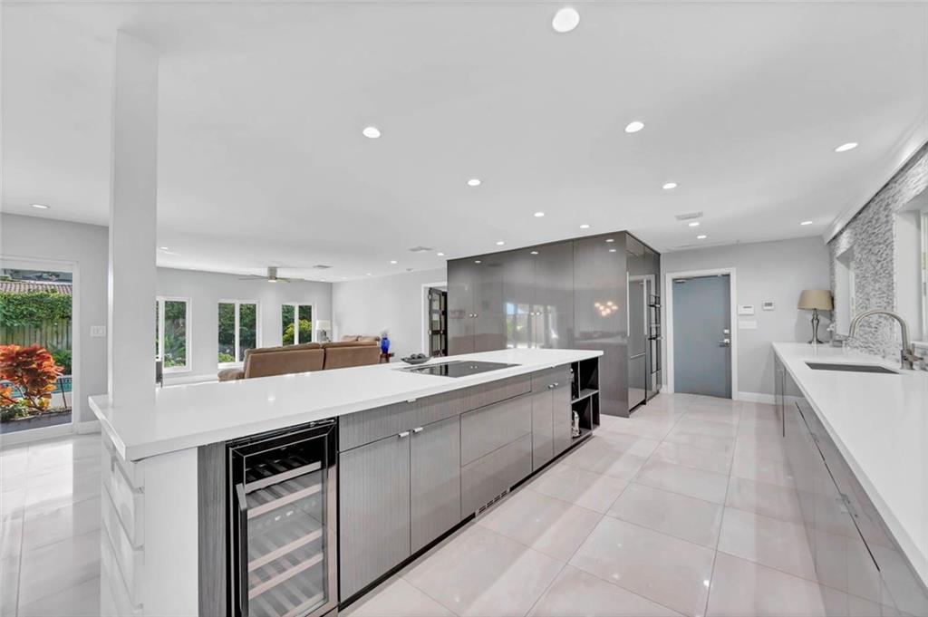 Coral Ridge Country Club - Residential