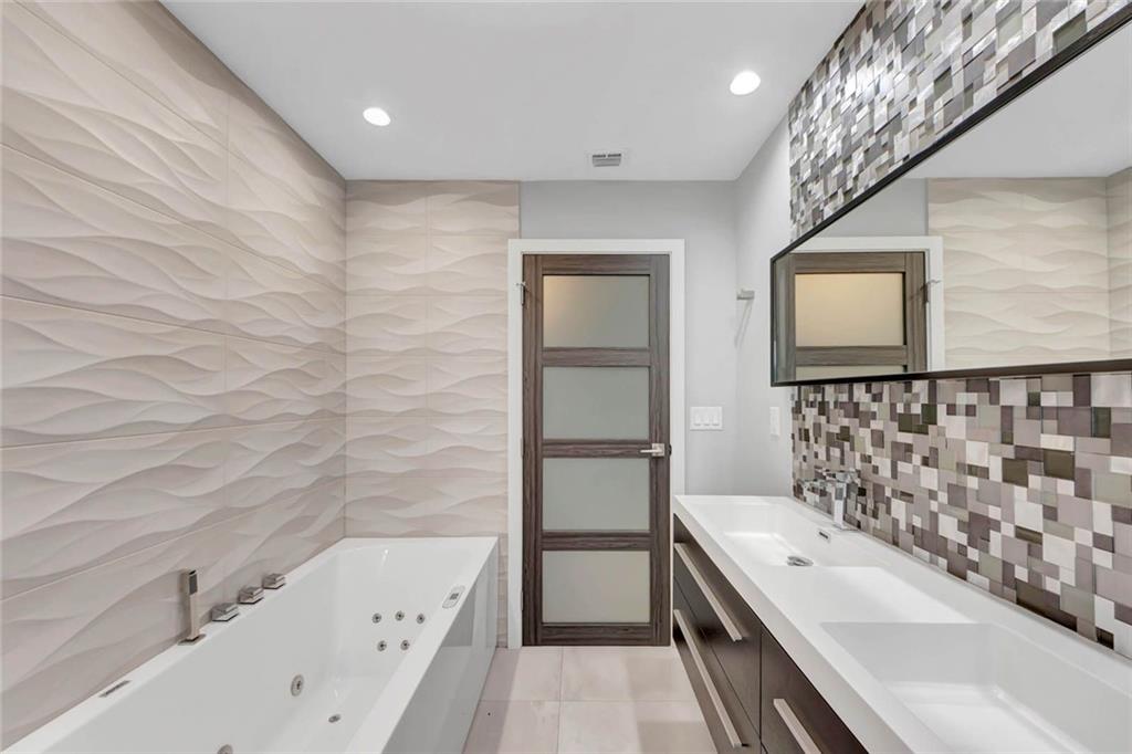 Coral Ridge Country Club - Residential