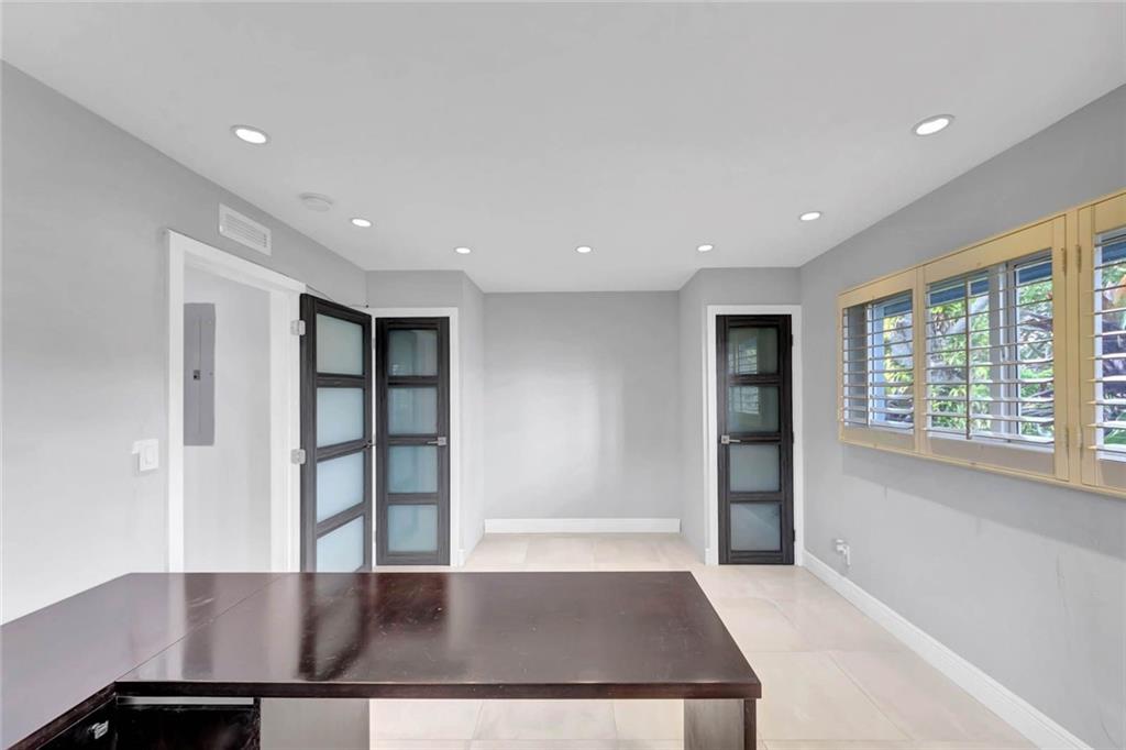 Coral Ridge Country Club - Residential