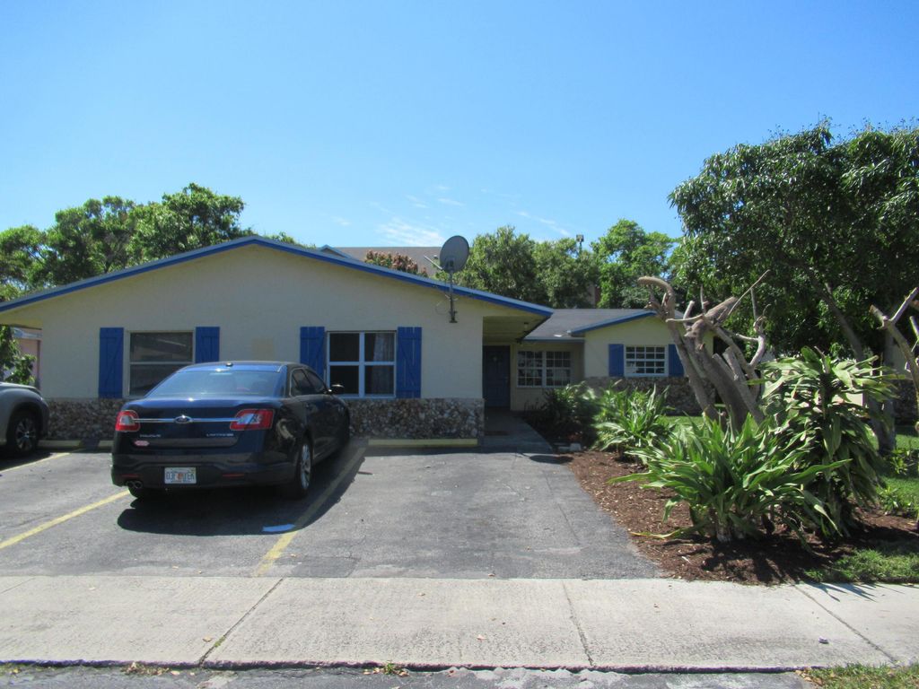 Photo of 1221 SW 11th Avenue #B, Deerfield Beach, FL 33441 (MLS # B26010707)