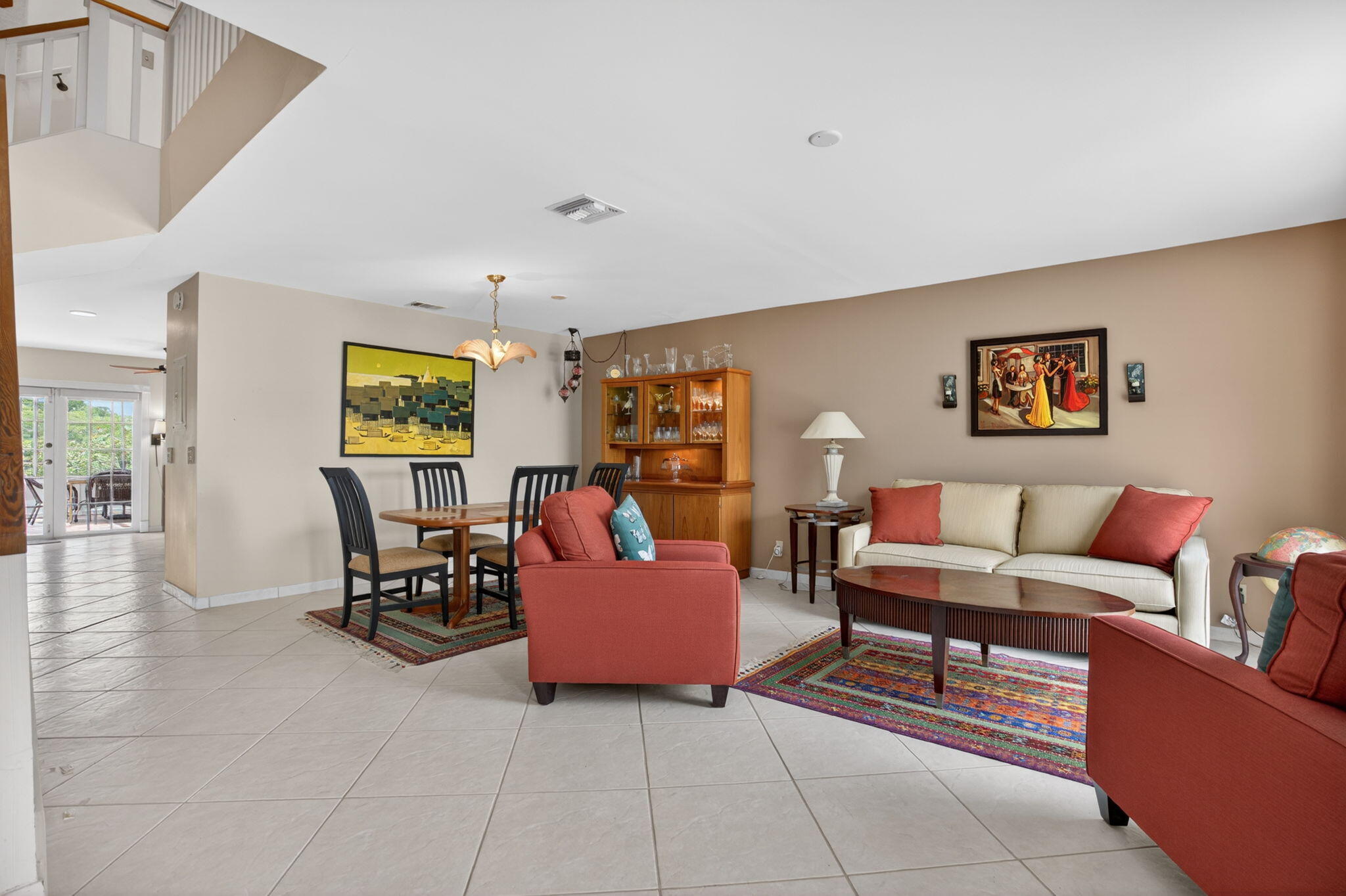 RIVERWALK 2 - Residential