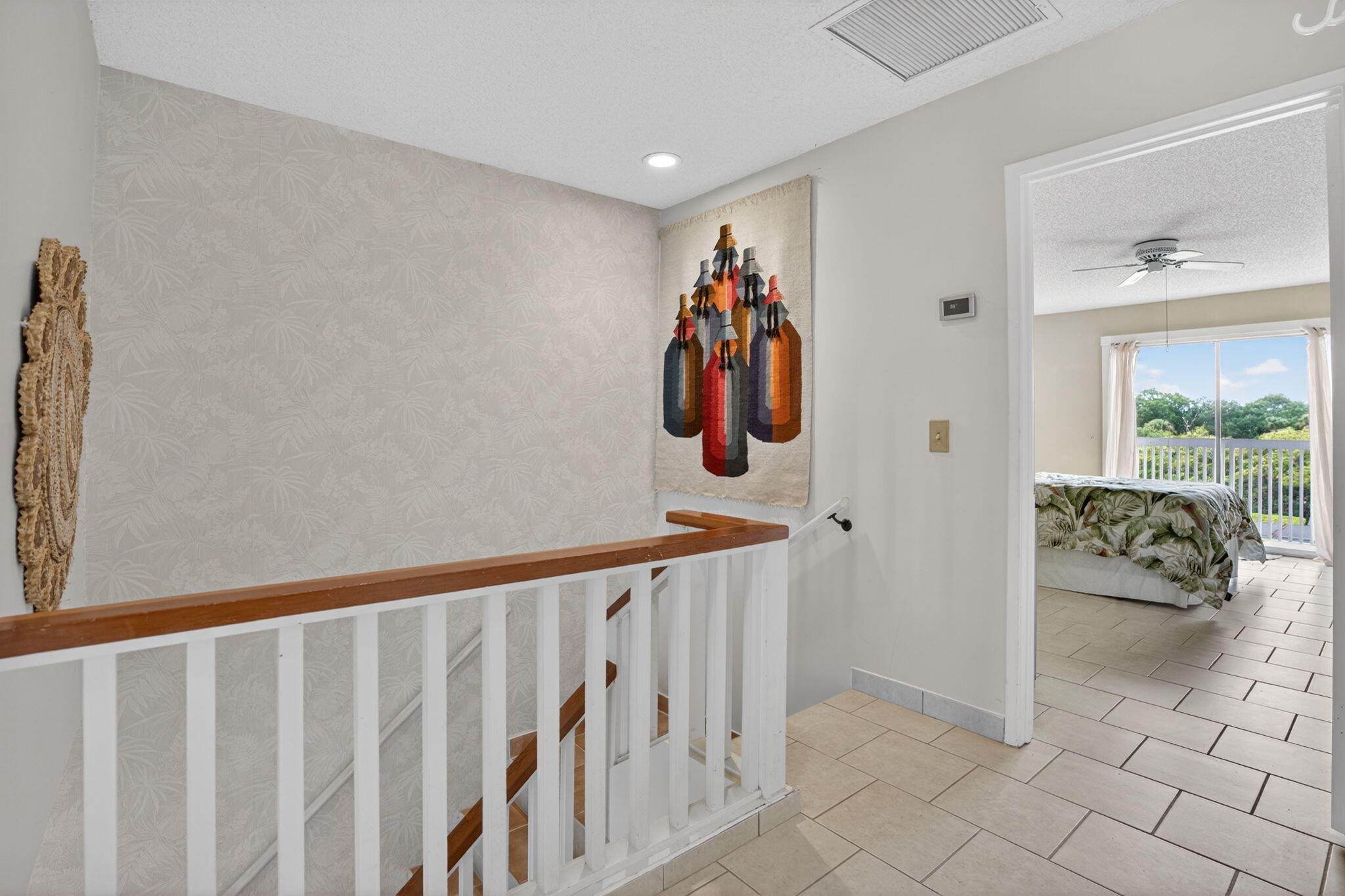 RIVERWALK 2 - Residential