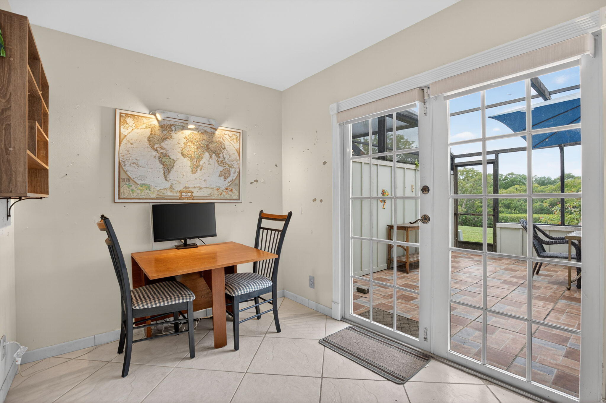 RIVERWALK 2 - Residential