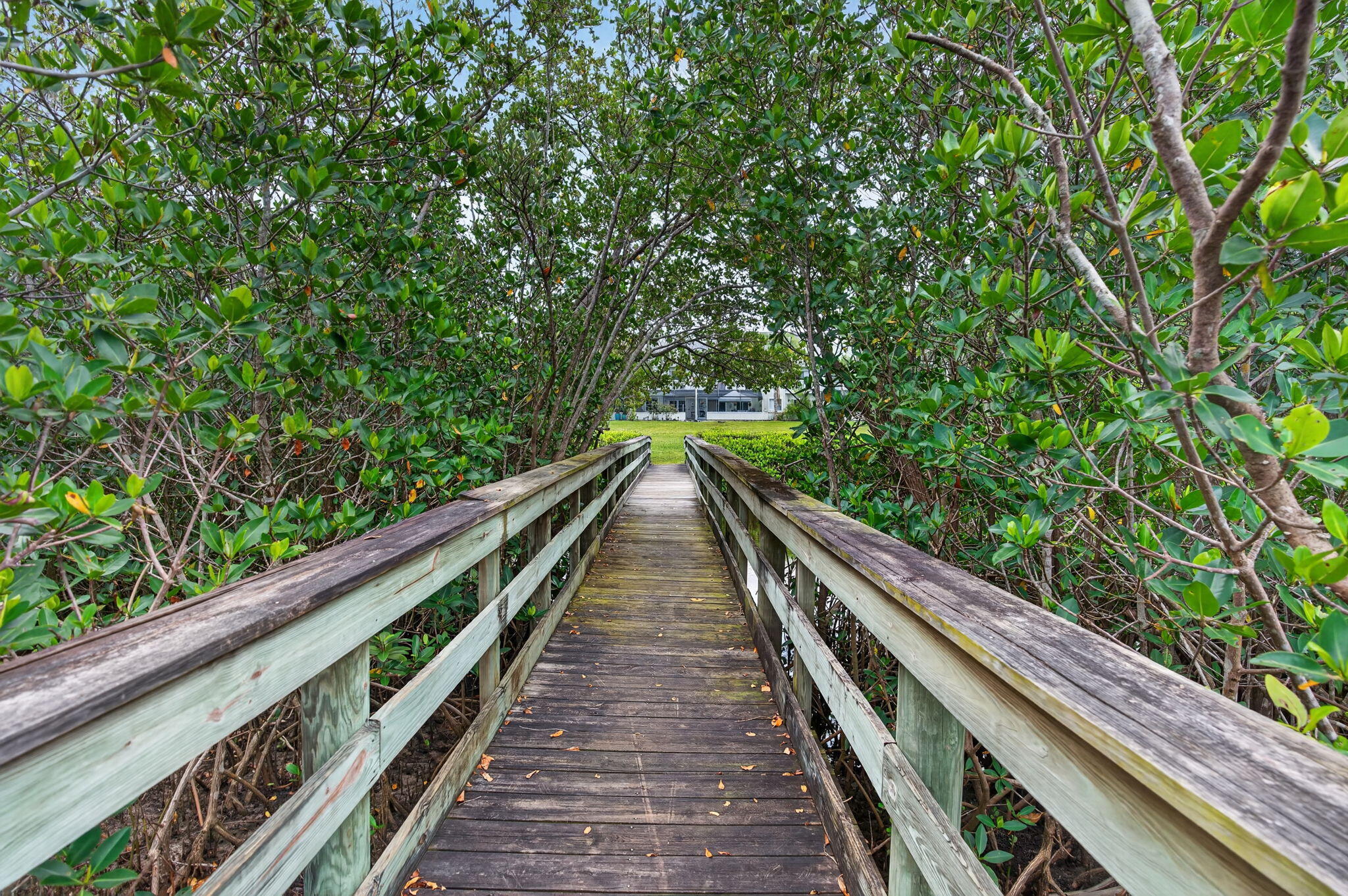 RIVERWALK 2 - Residential