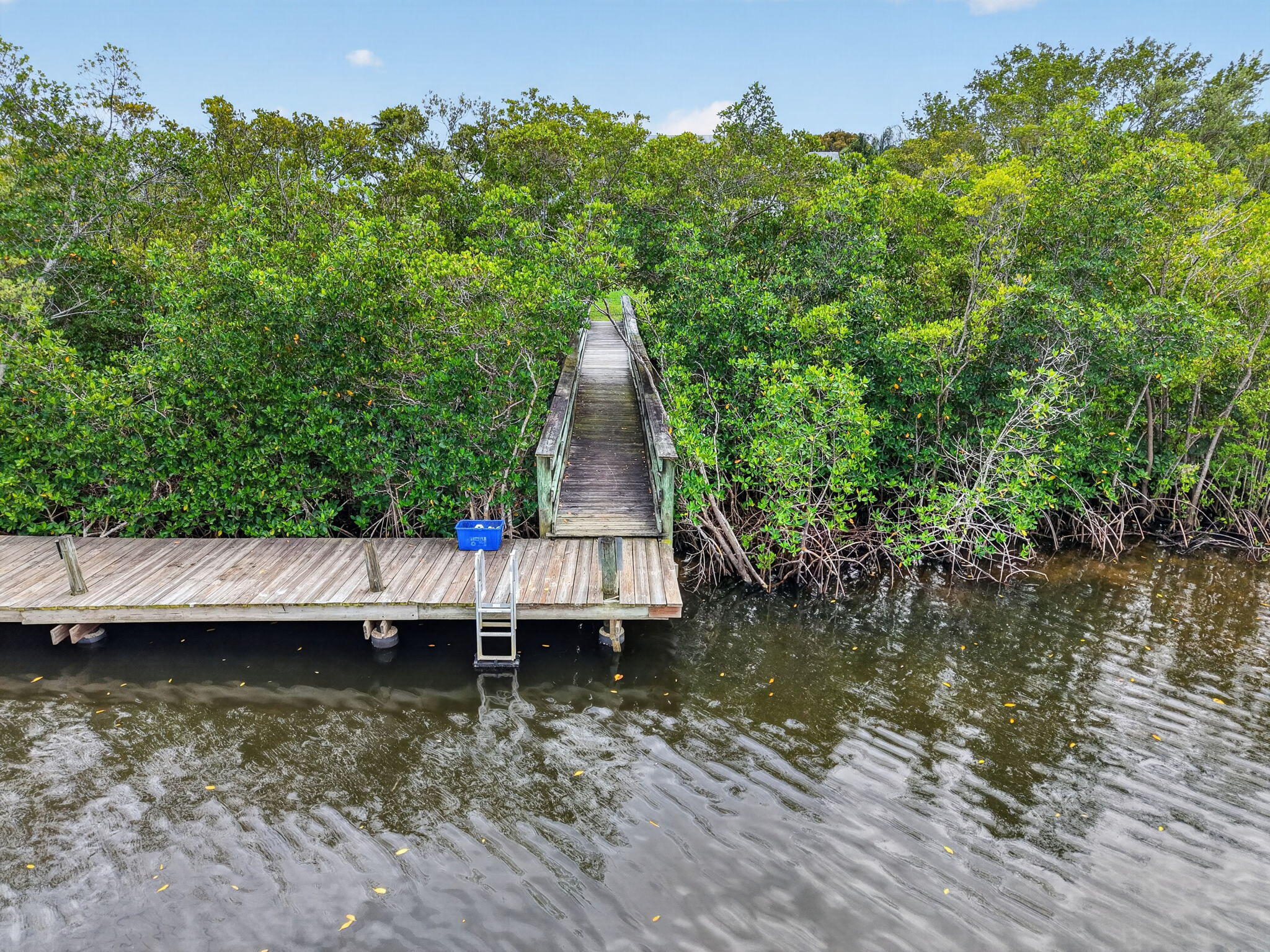 RIVERWALK 2 - Residential