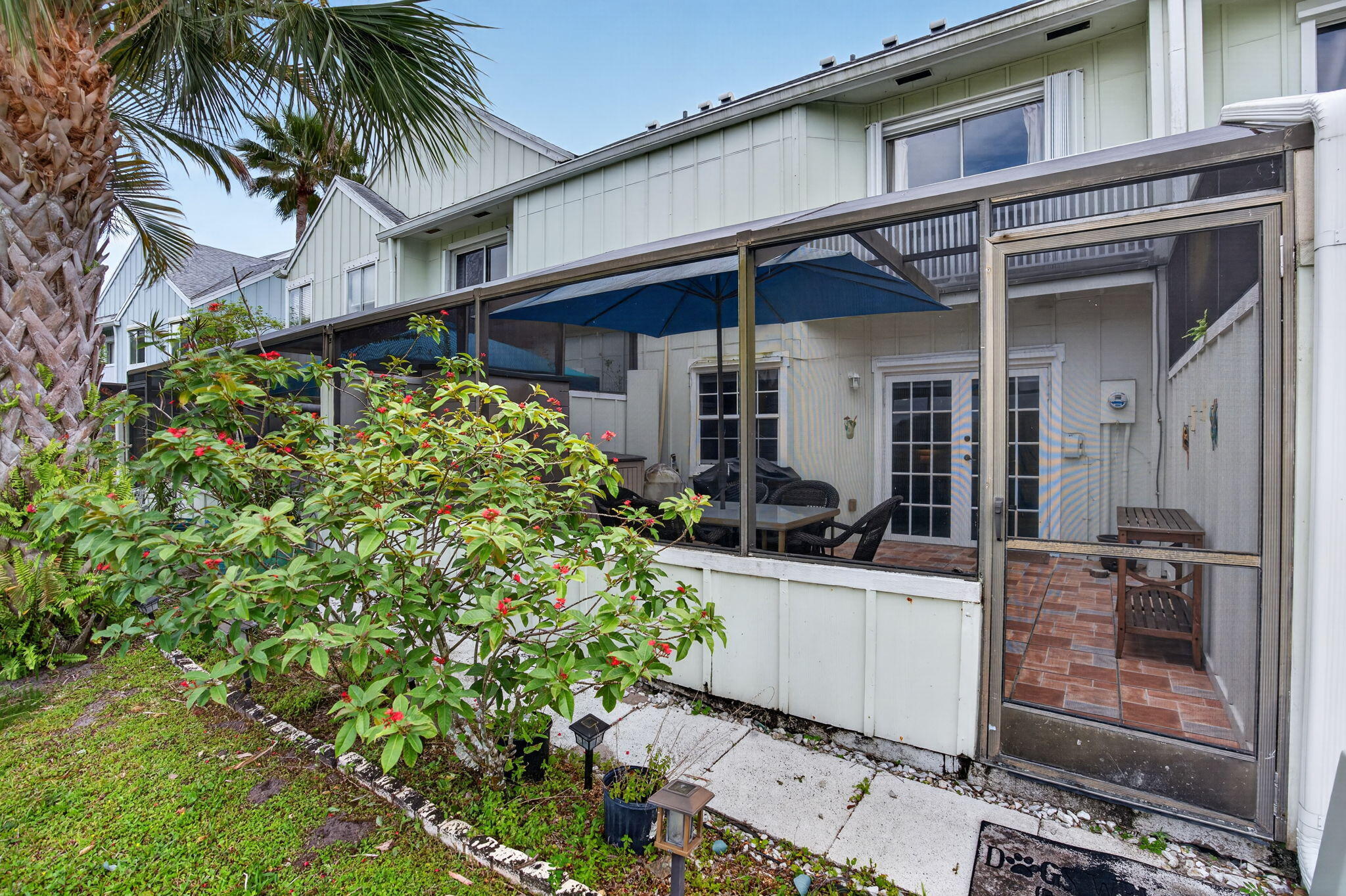 RIVERWALK 2 - Residential