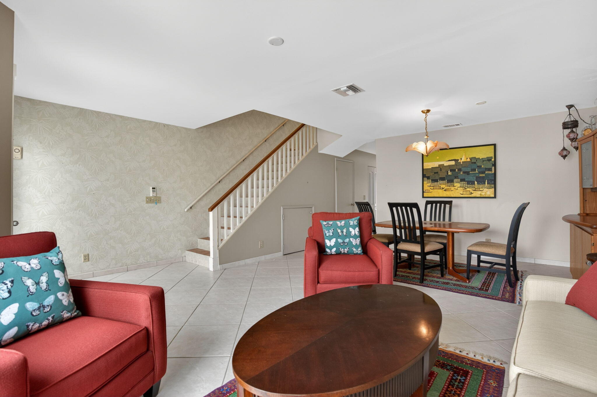 RIVERWALK 2 - Residential