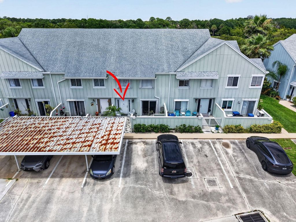 Photo of 6271 Riverwalk Lane #4, Jupiter, FL 33458 (MLS # B26022697)