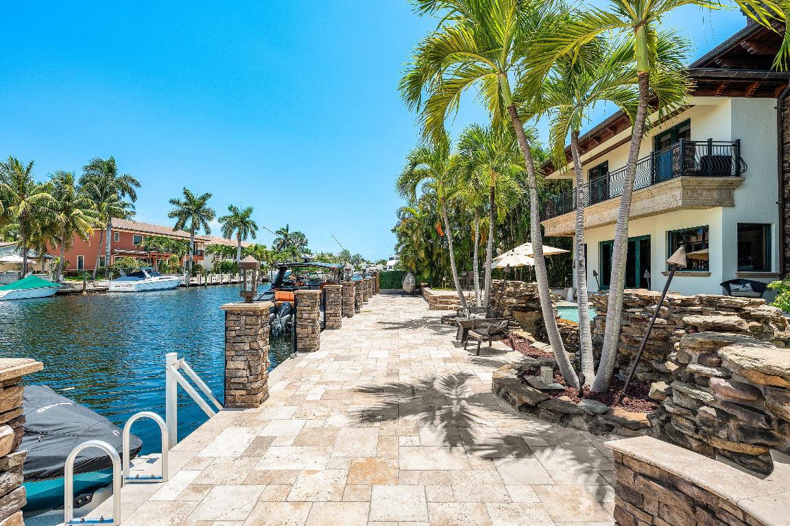 LIGHTHOUSE POINT 3RD SEC - Residential