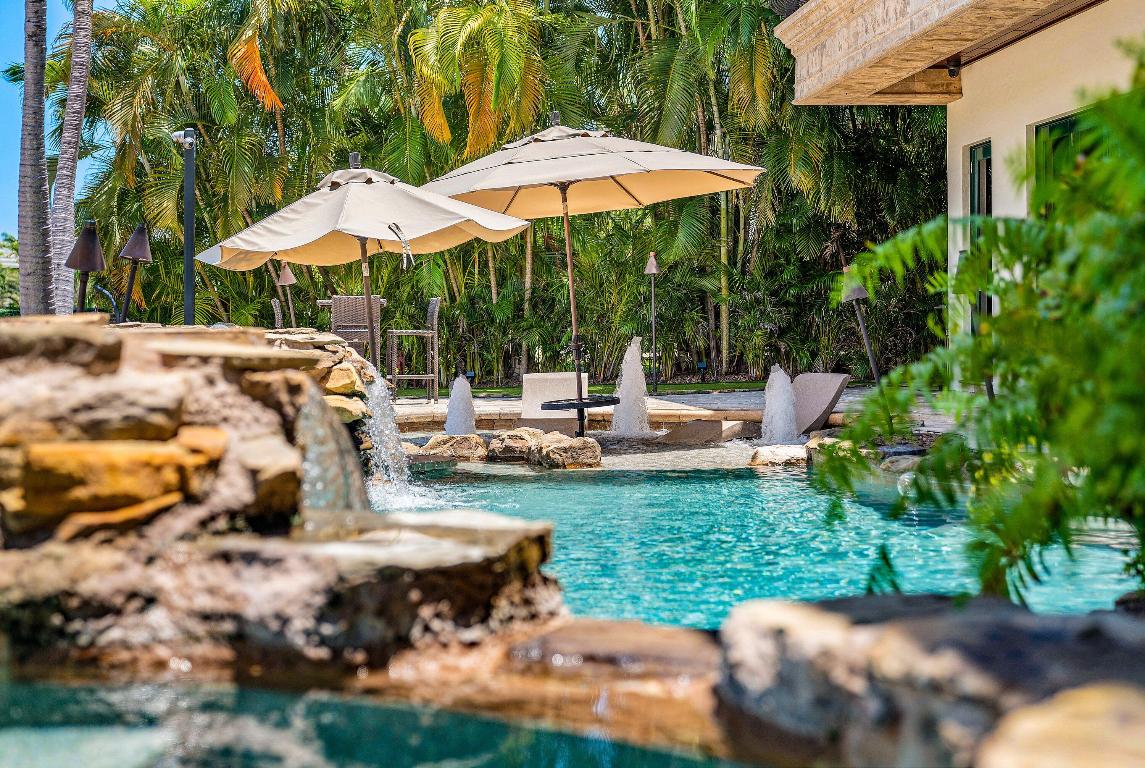 LIGHTHOUSE POINT 3RD SEC - Residential