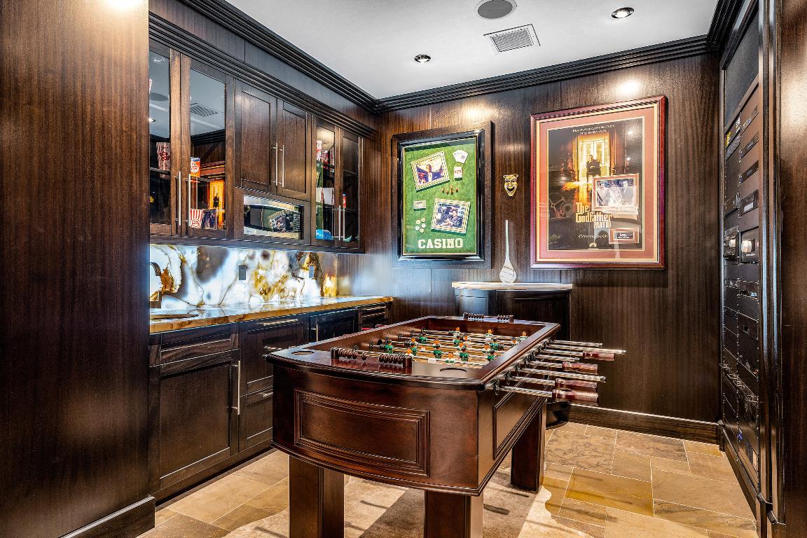 LIGHTHOUSE POINT 3RD SEC - Residential