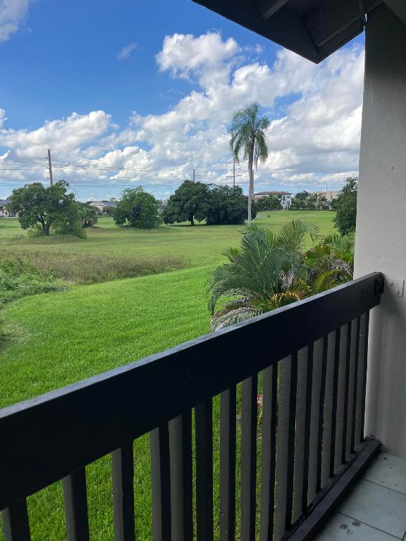 8879 Fontainebleau Boulevard 206