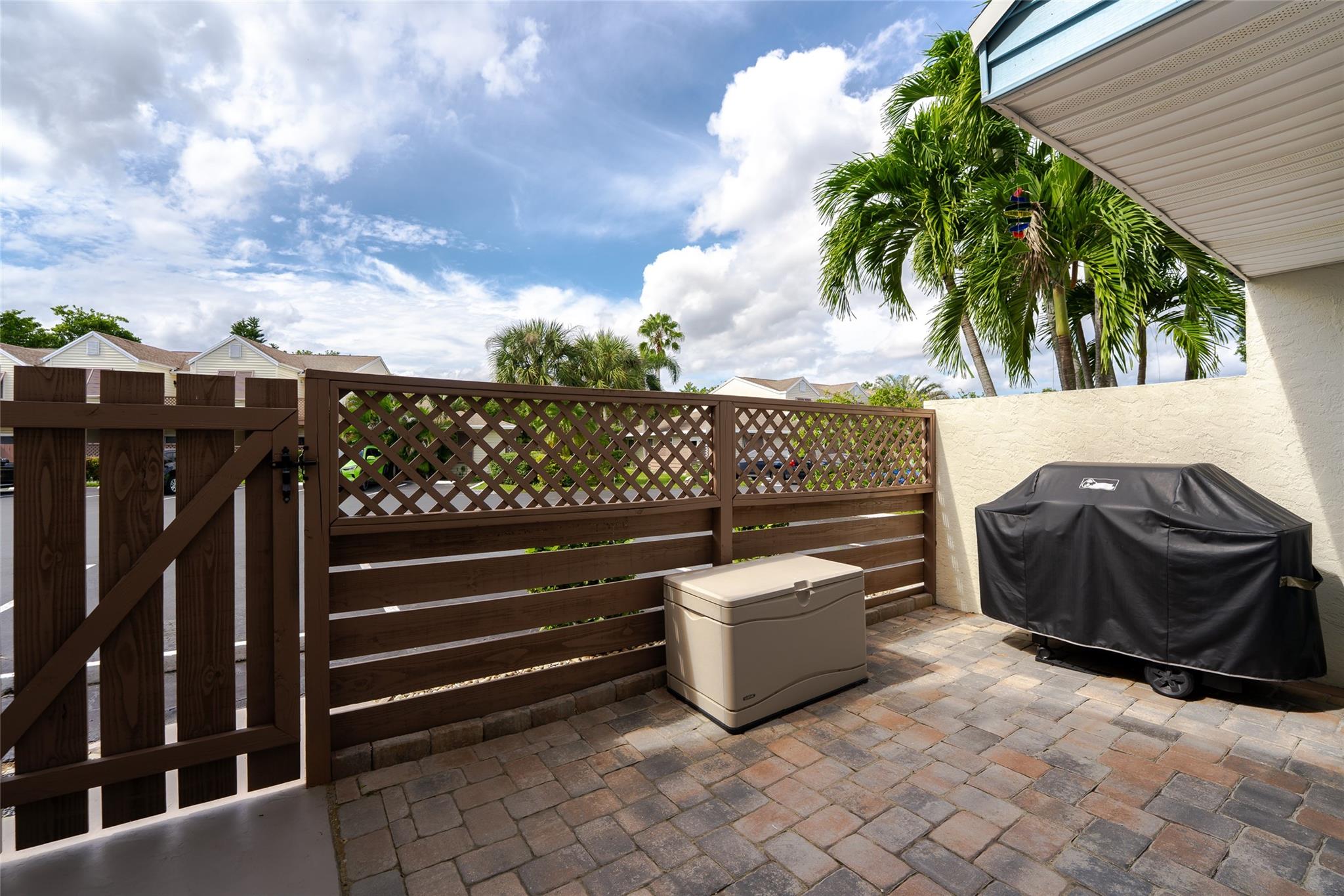 Coconut Key Townhomes - Residential