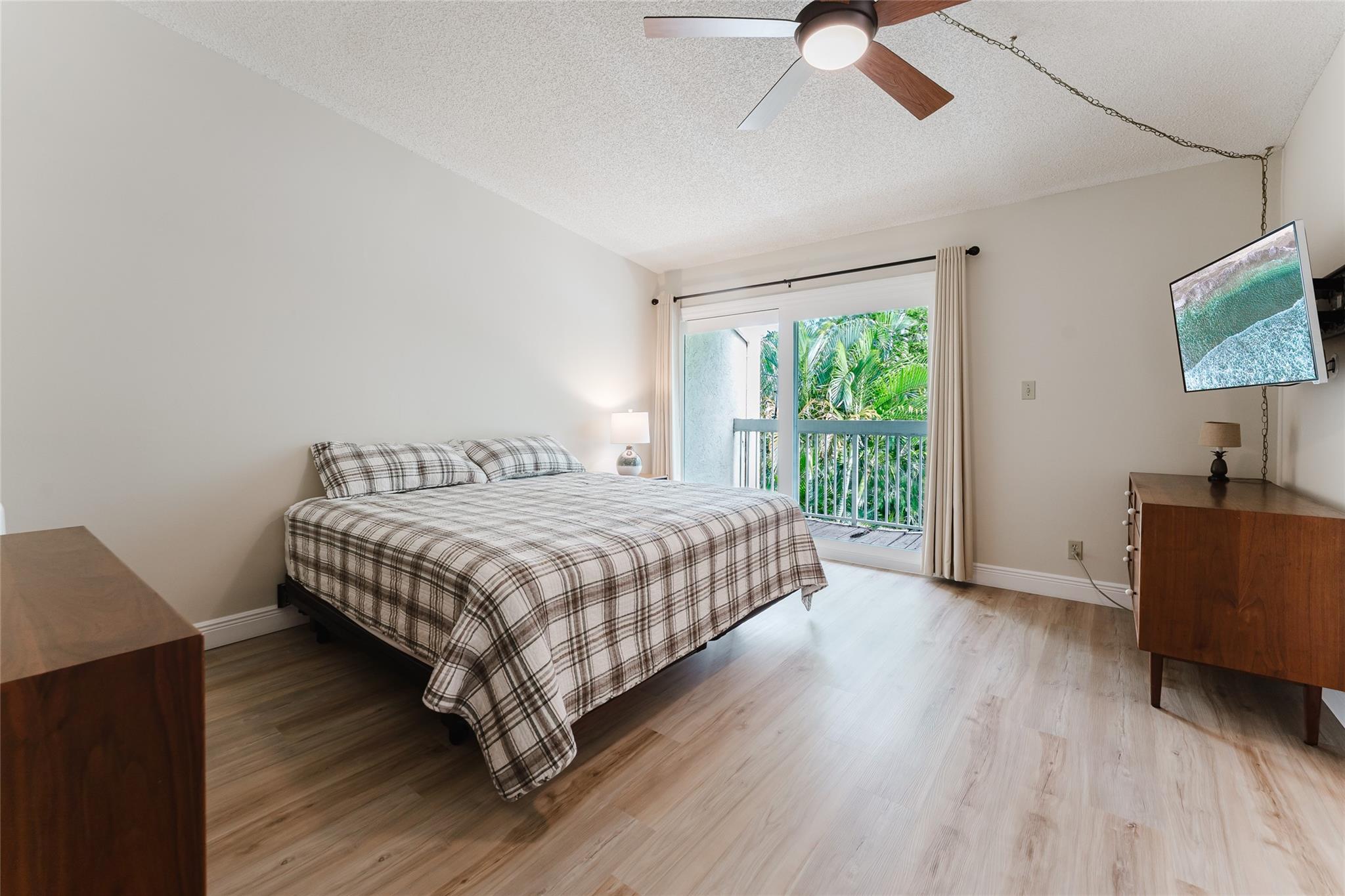 Coconut Key Townhomes - Residential