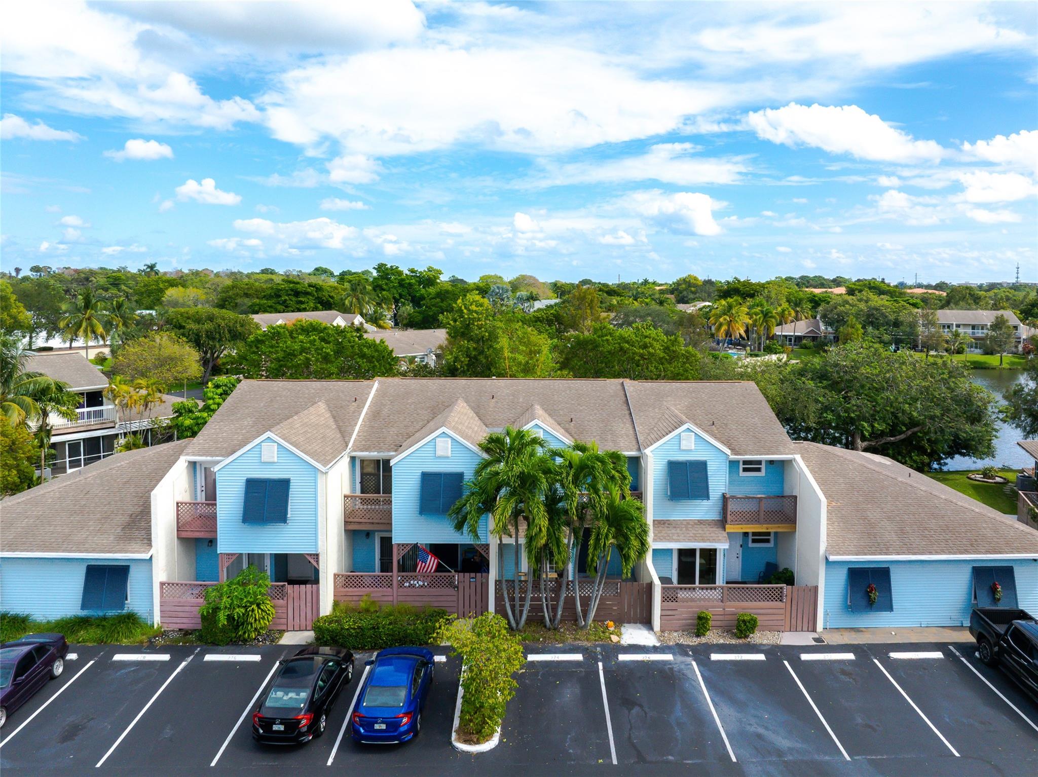 Coconut Key Townhomes - Residential