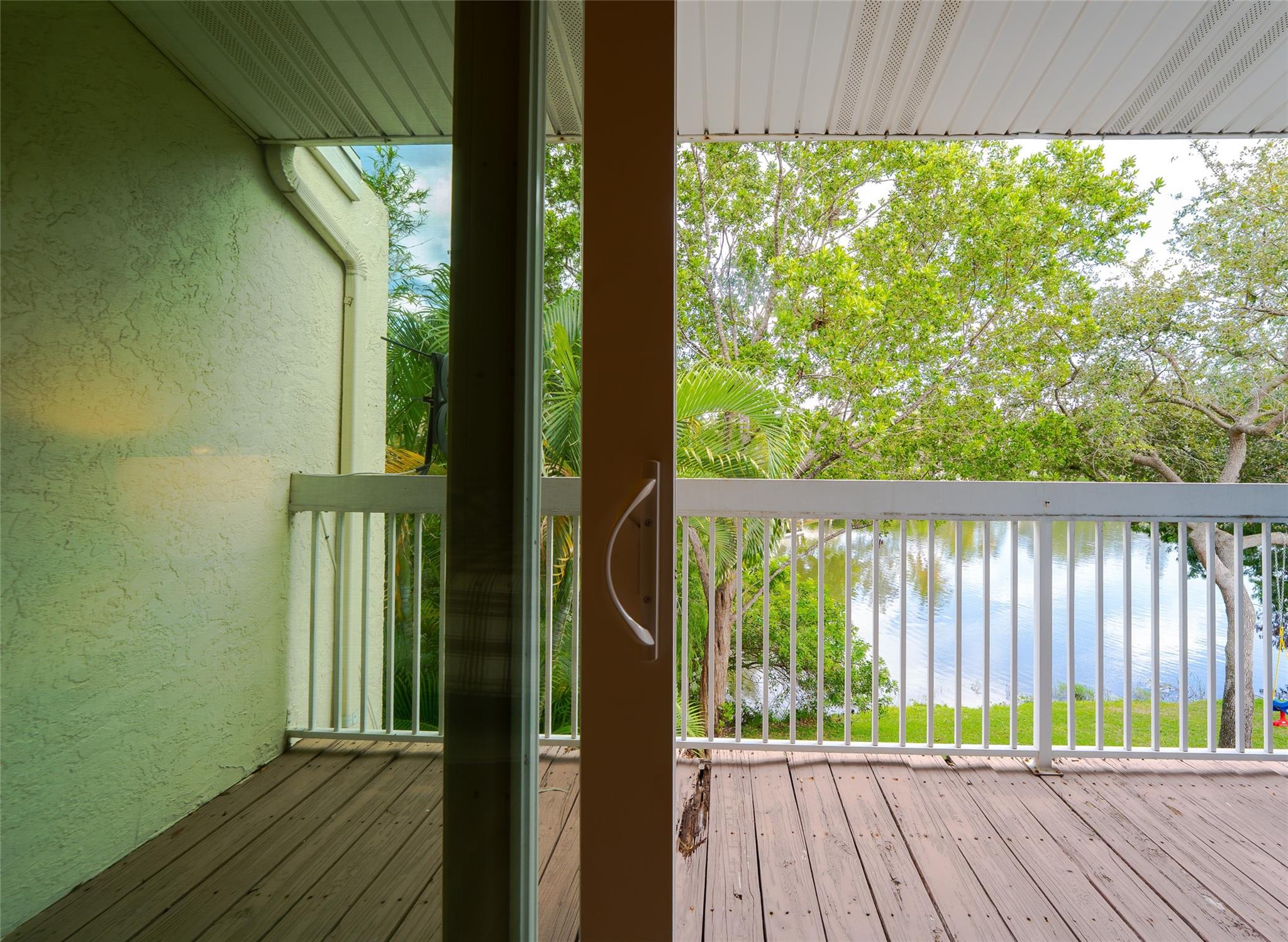 Coconut Key Townhomes - Residential