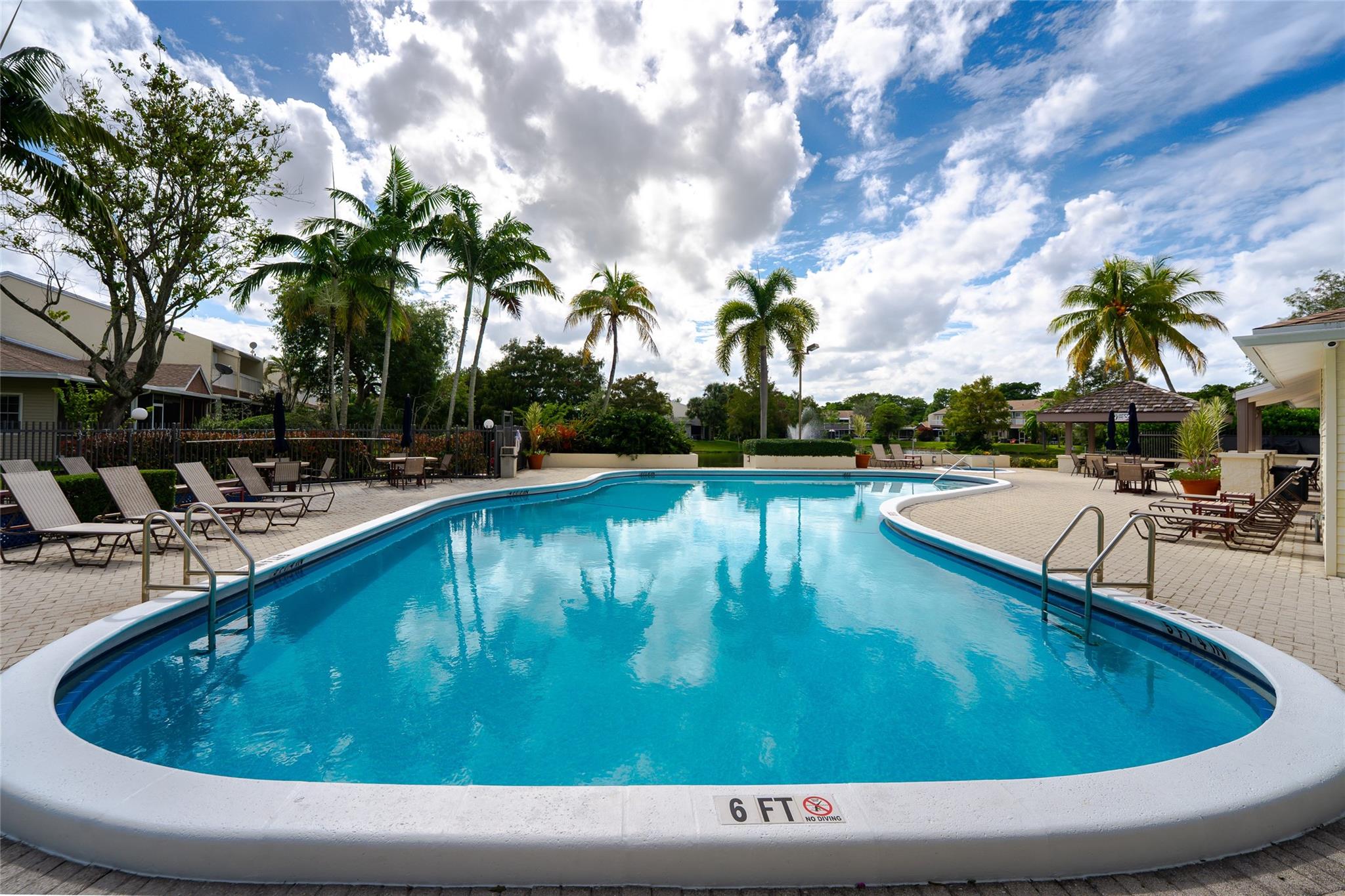 Coconut Key Townhomes - Residential