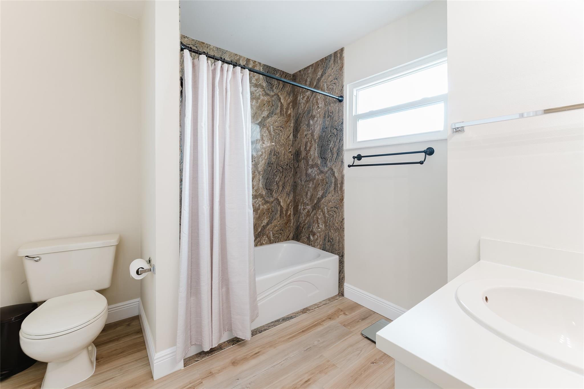 Coconut Key Townhomes - Residential