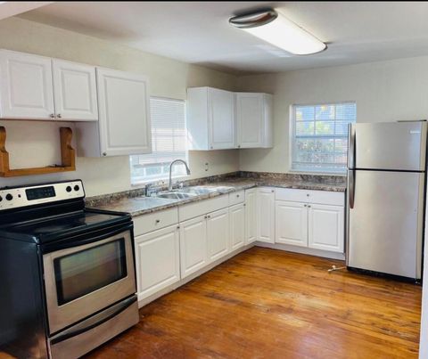 710 N 5th Street Lantana FL 33462