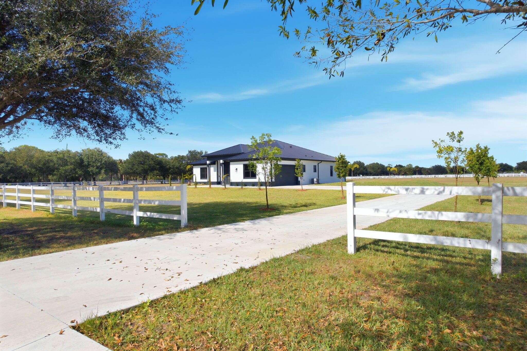 Carlton Country Estates P - Residential