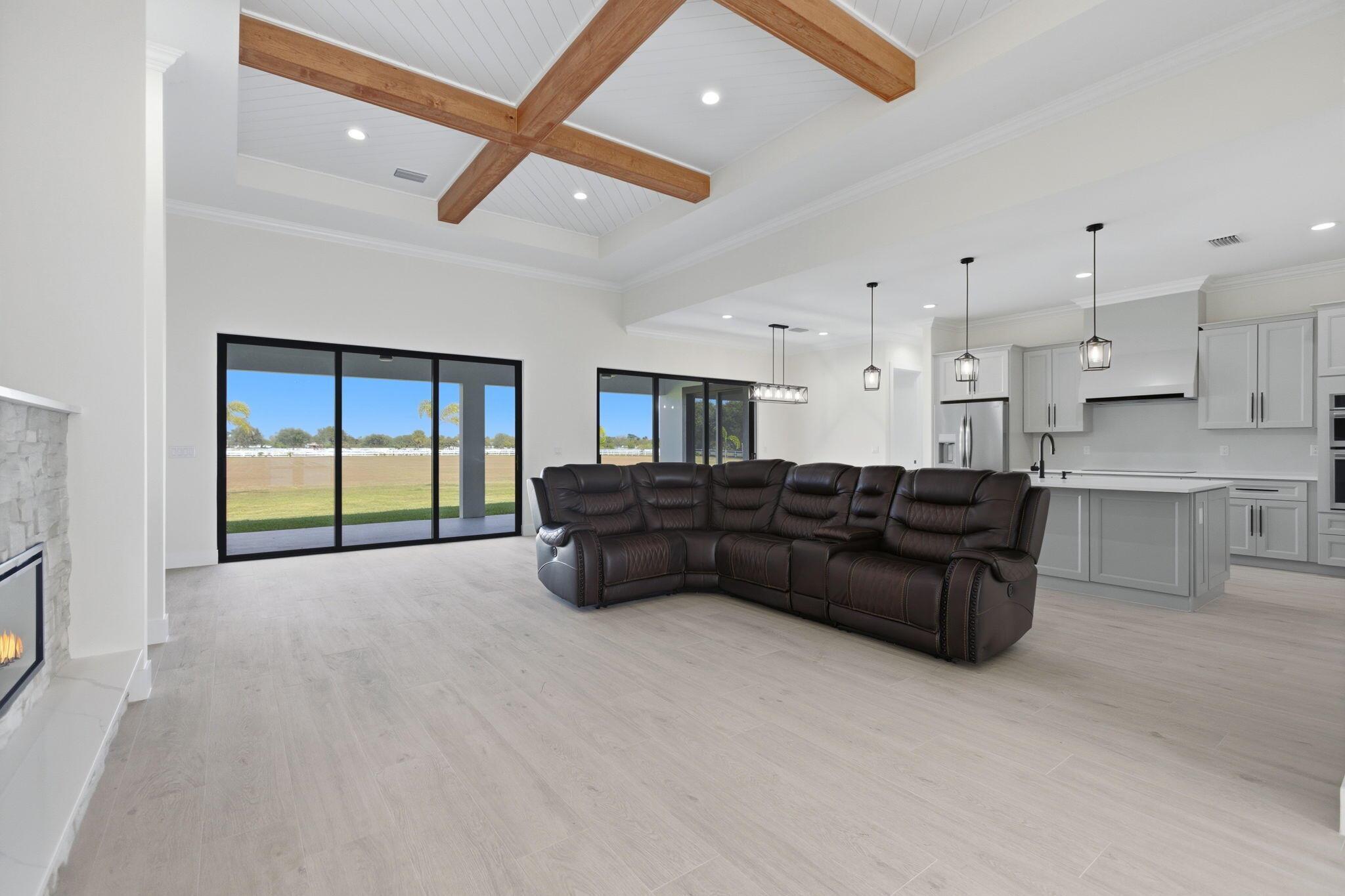 Carlton Country Estates P - Residential