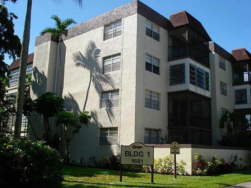 OMEGA CONDO NO 1 - Residential
