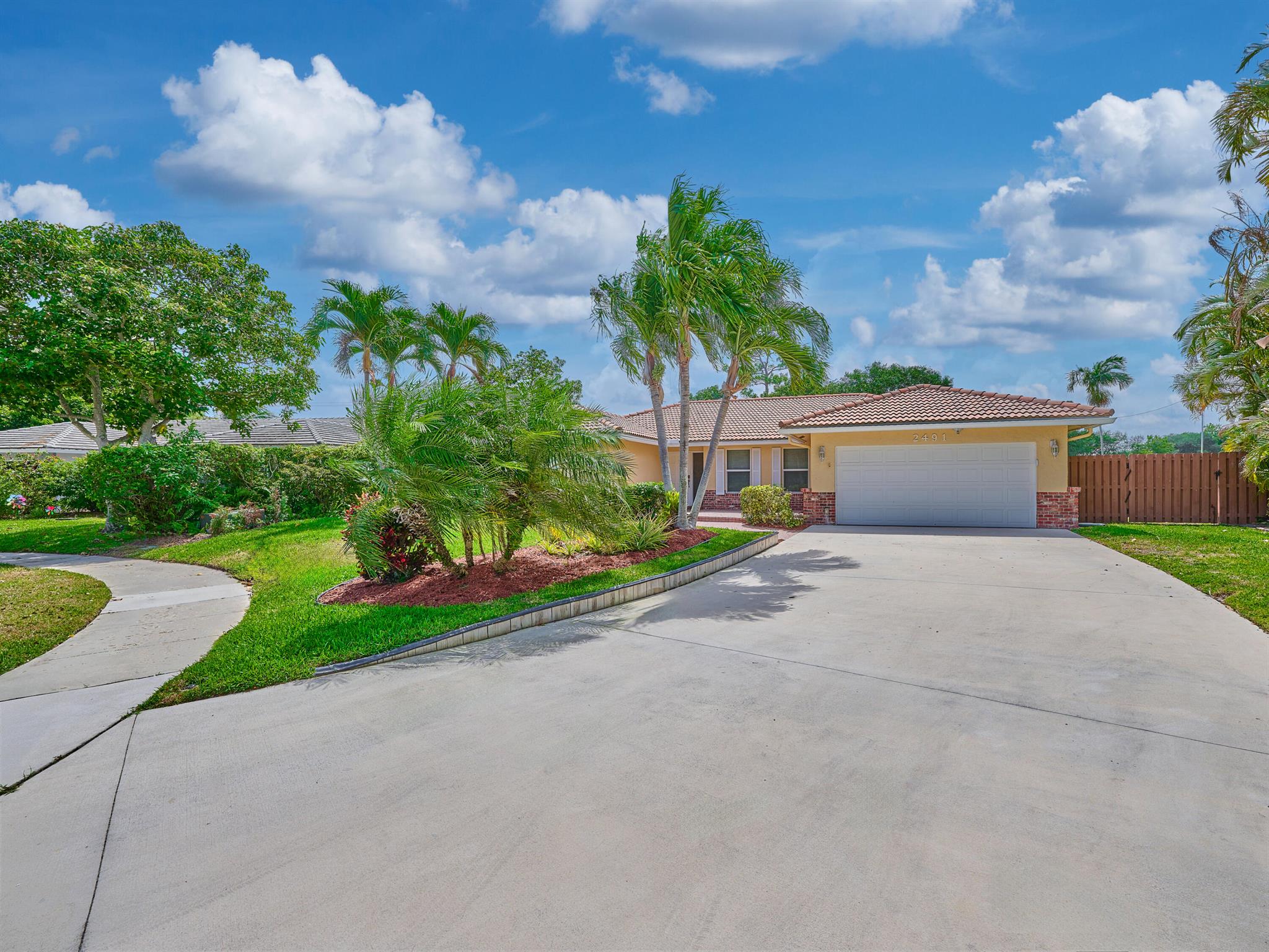 2491 NW Timbercreek Circle NW