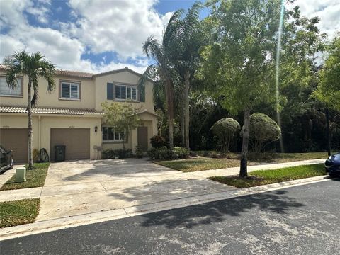 4792 Lago Vista Dr 4792 Coconut Creek FL 33073