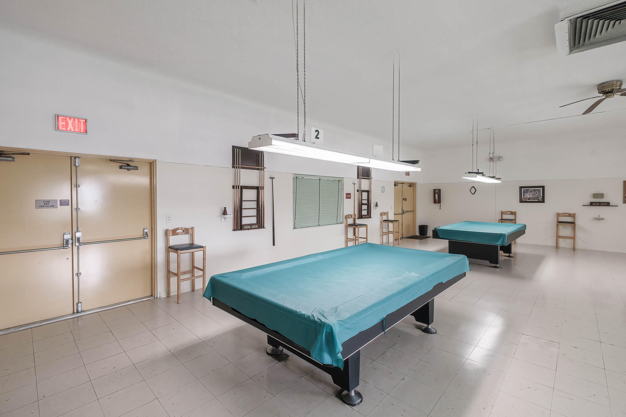 MURRY HILLS APT BLDG CONDO - Residential