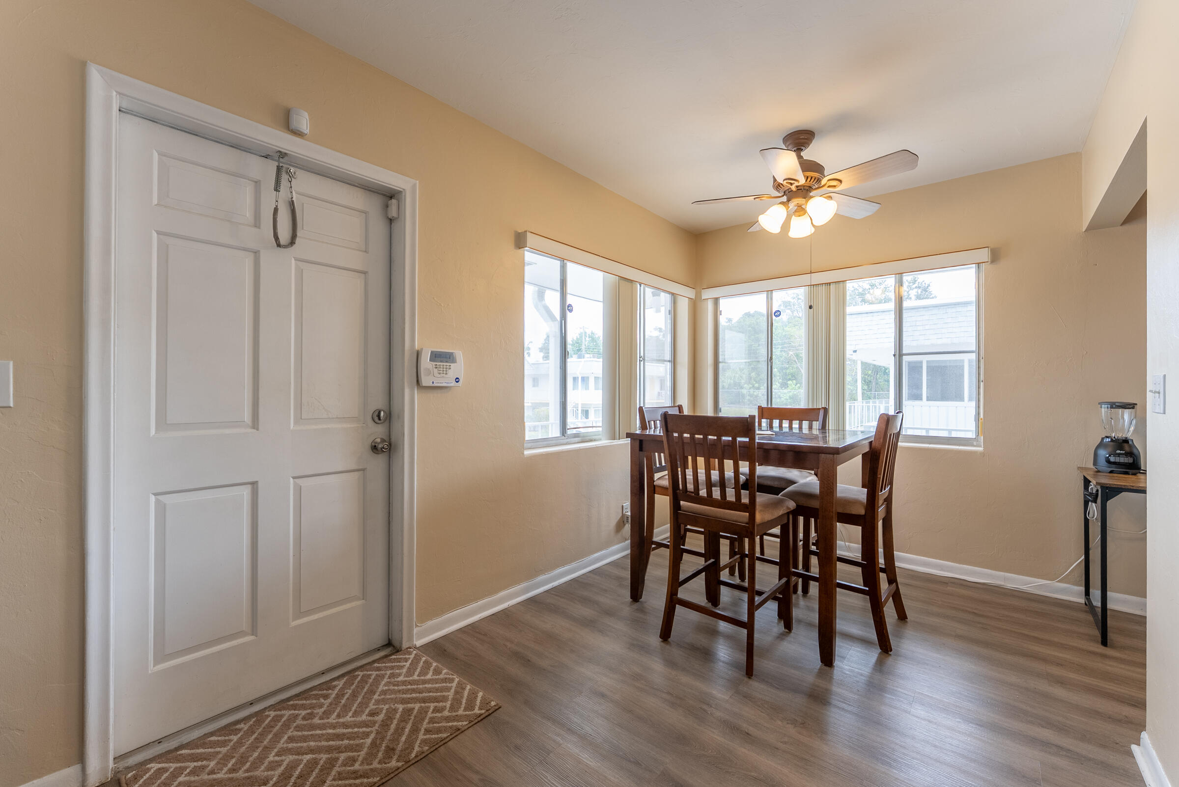 MURRY HILLS APT BLDG CONDO - Residential