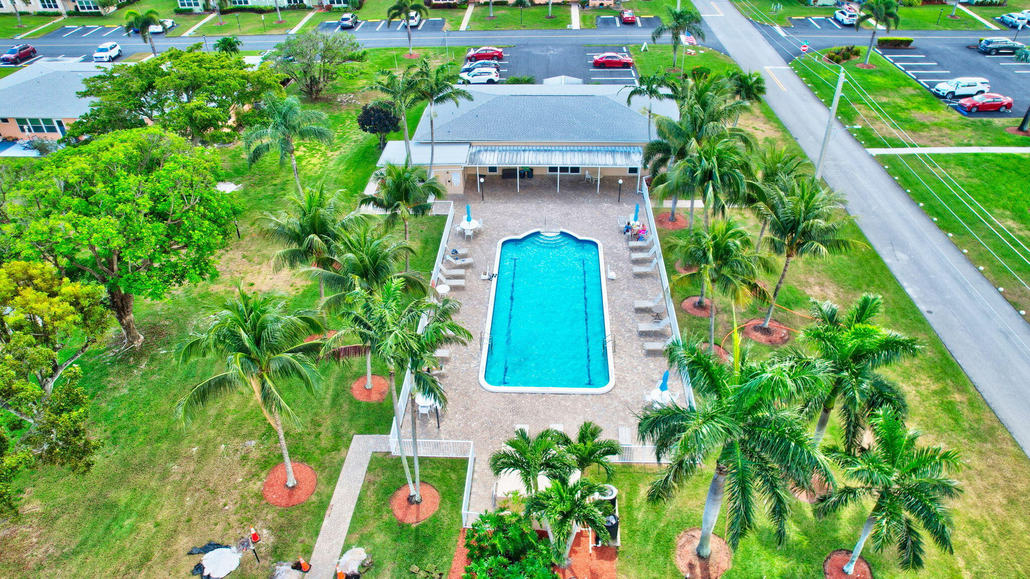 HIGH POINT WEST CONDO 2 - Residential