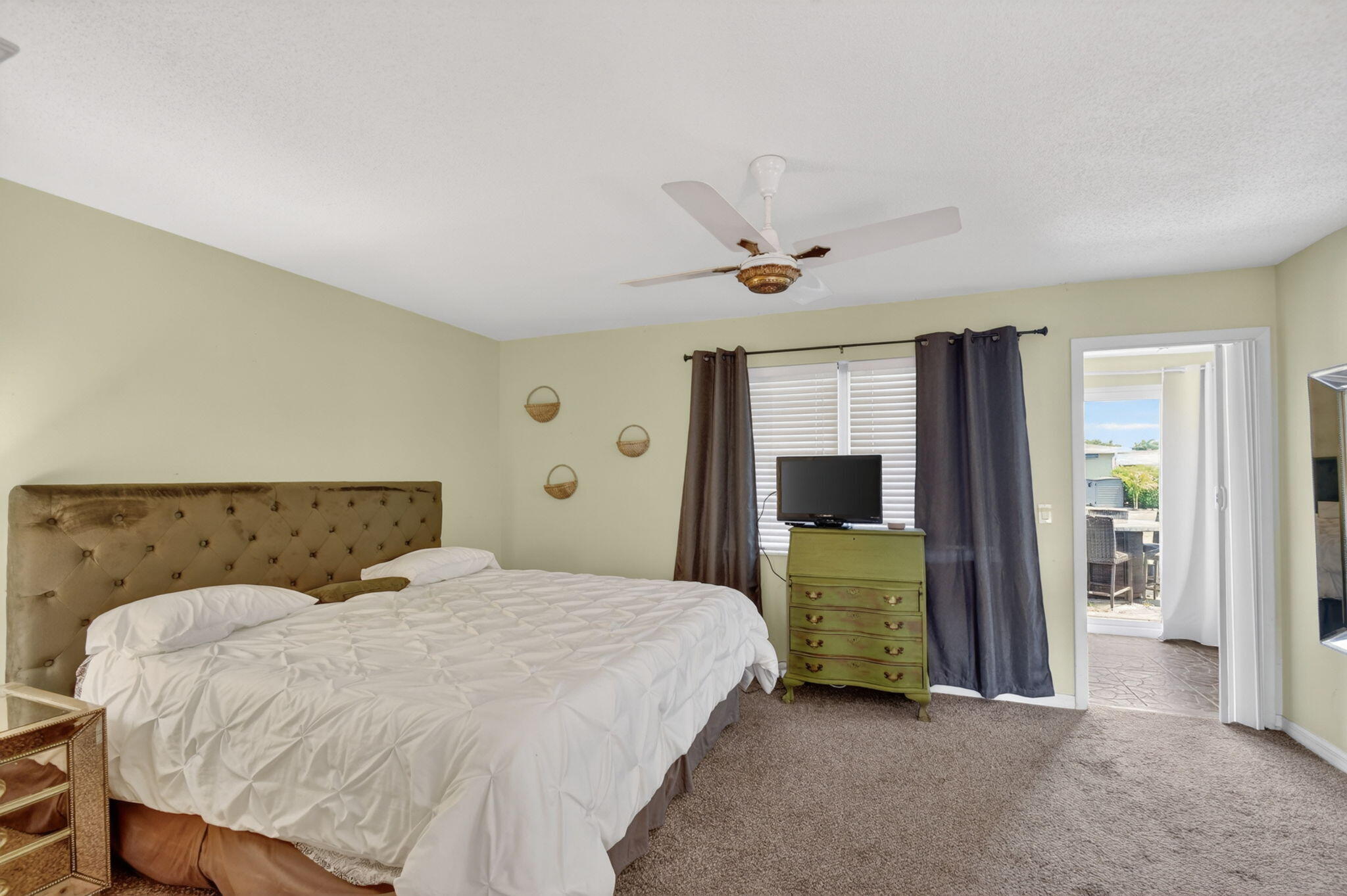 HIGH POINT WEST CONDO 2 - Residential