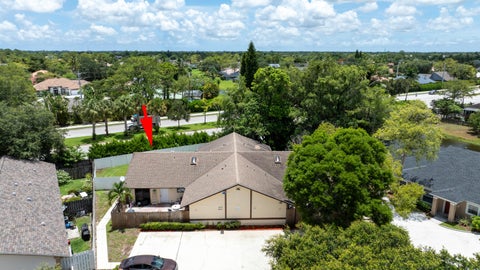 Tiny photo for 1672 Hawthorne Place, Wellington, FL 33414 (MLS # B26079542)
